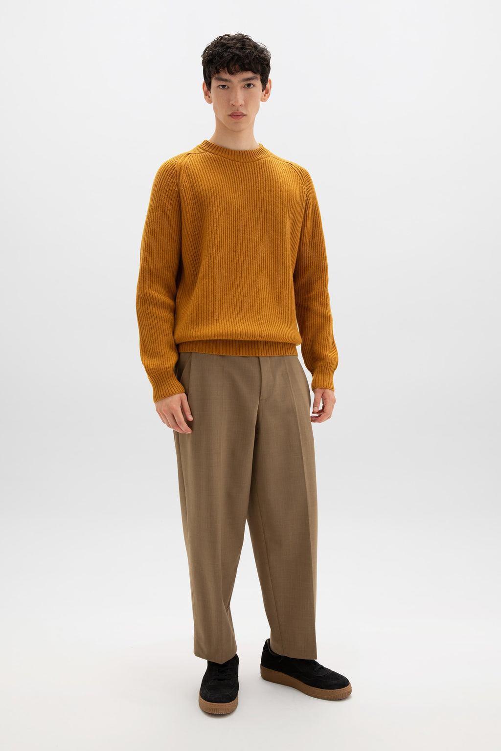 Johnstons of Elgin - Dark Yellow Cashmere Ribbed Crew Neck Jumper