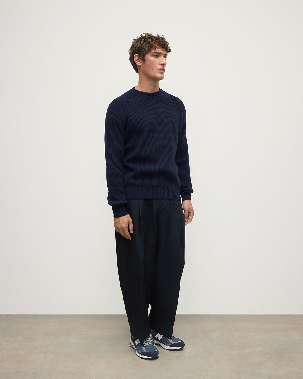 Johnstons of Elgin - Contrast Neck Dark Navy Cashmere Jumper