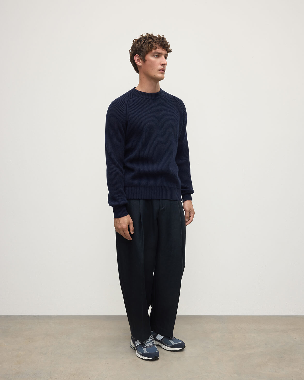 Johnstons of Elgin - Contrast Neck Dark Navy Cashmere Jumper