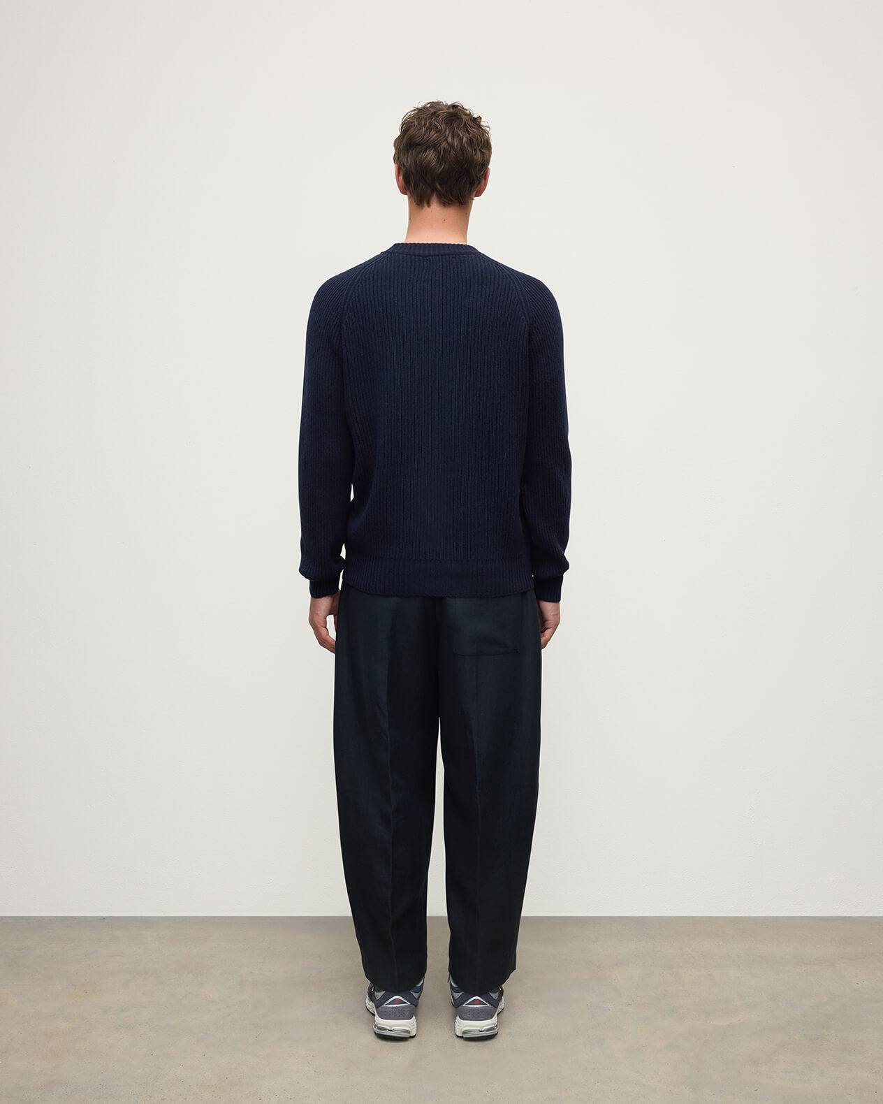 Johnstons of Elgin - Contrast Neck Dark Navy Cashmere Jumper