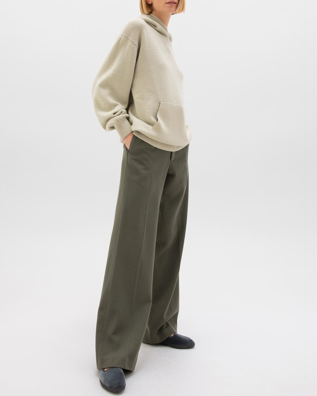 Johnstons of Elgin - Light Green Cashmere Hoodie