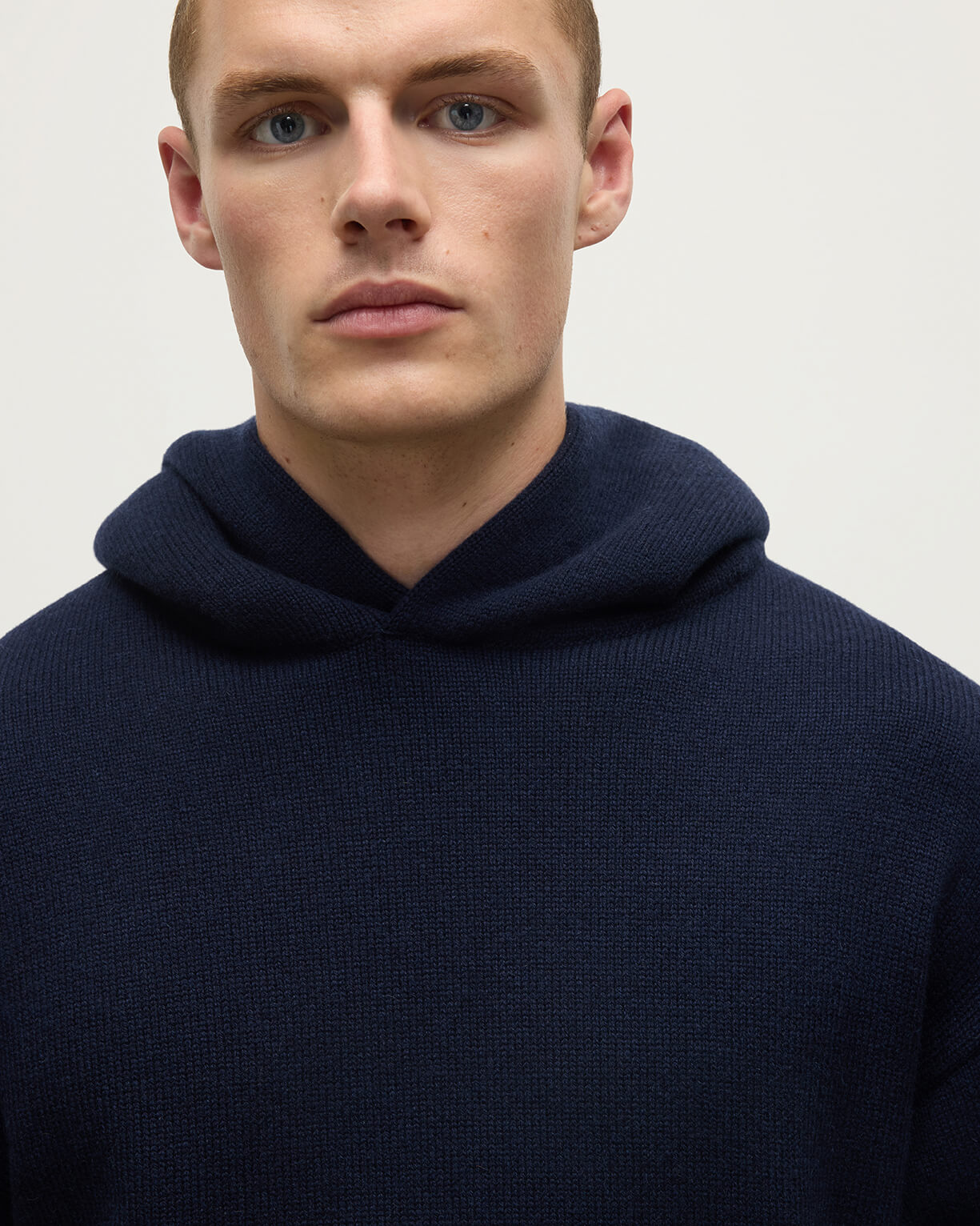 Johnstons of Elgin - Dark Navy Cashmere Hoodie