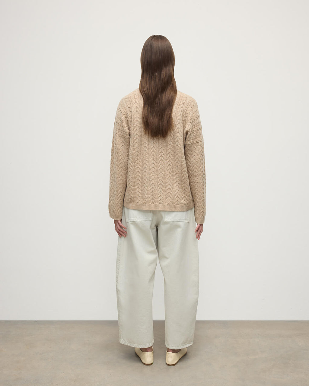 Johnstons of Elgin - Cable Knit Natural Cashmere Jumper