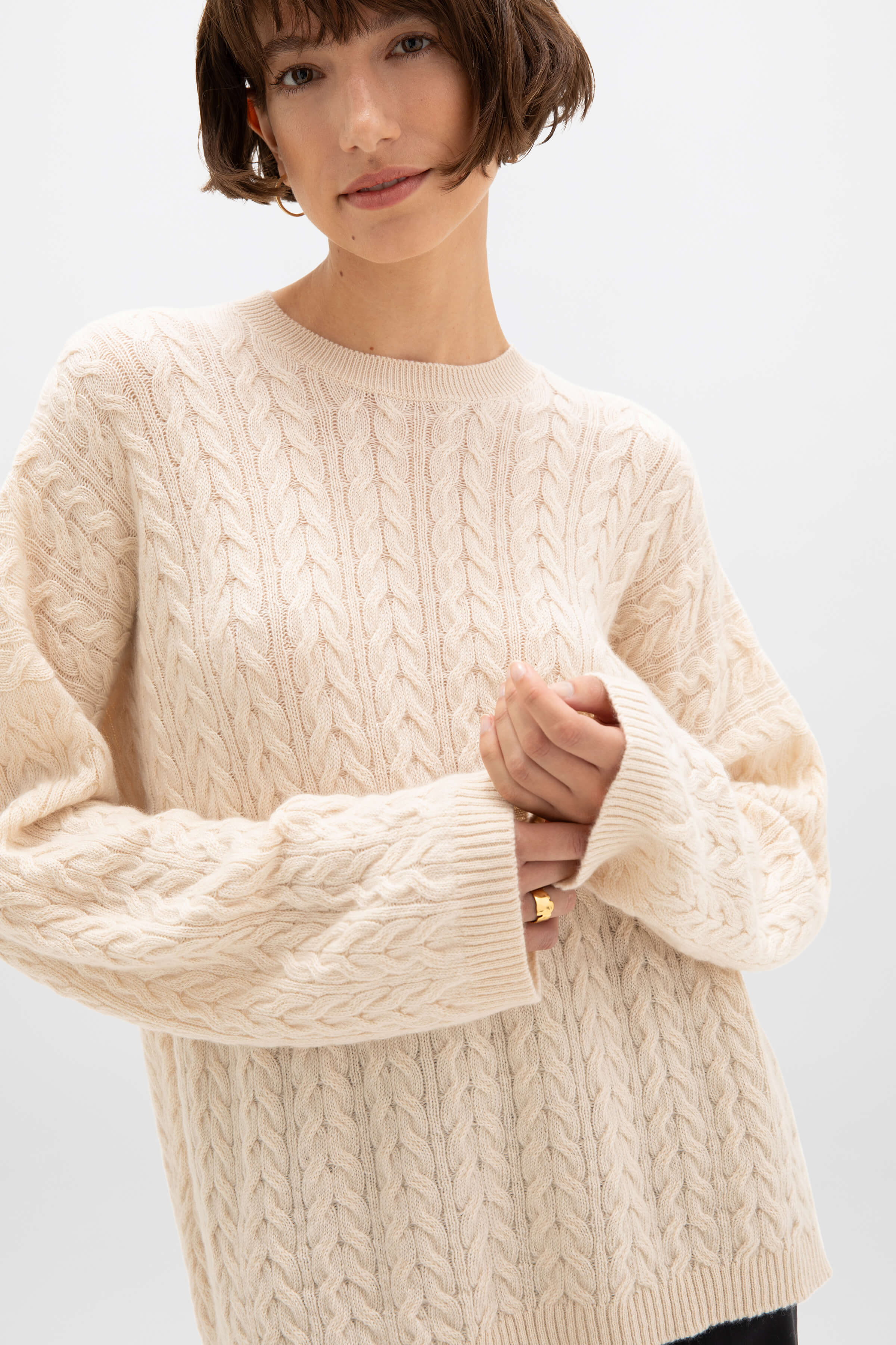 Johnstons of Elgin - Cable Knit Cream Cashmere Jumper