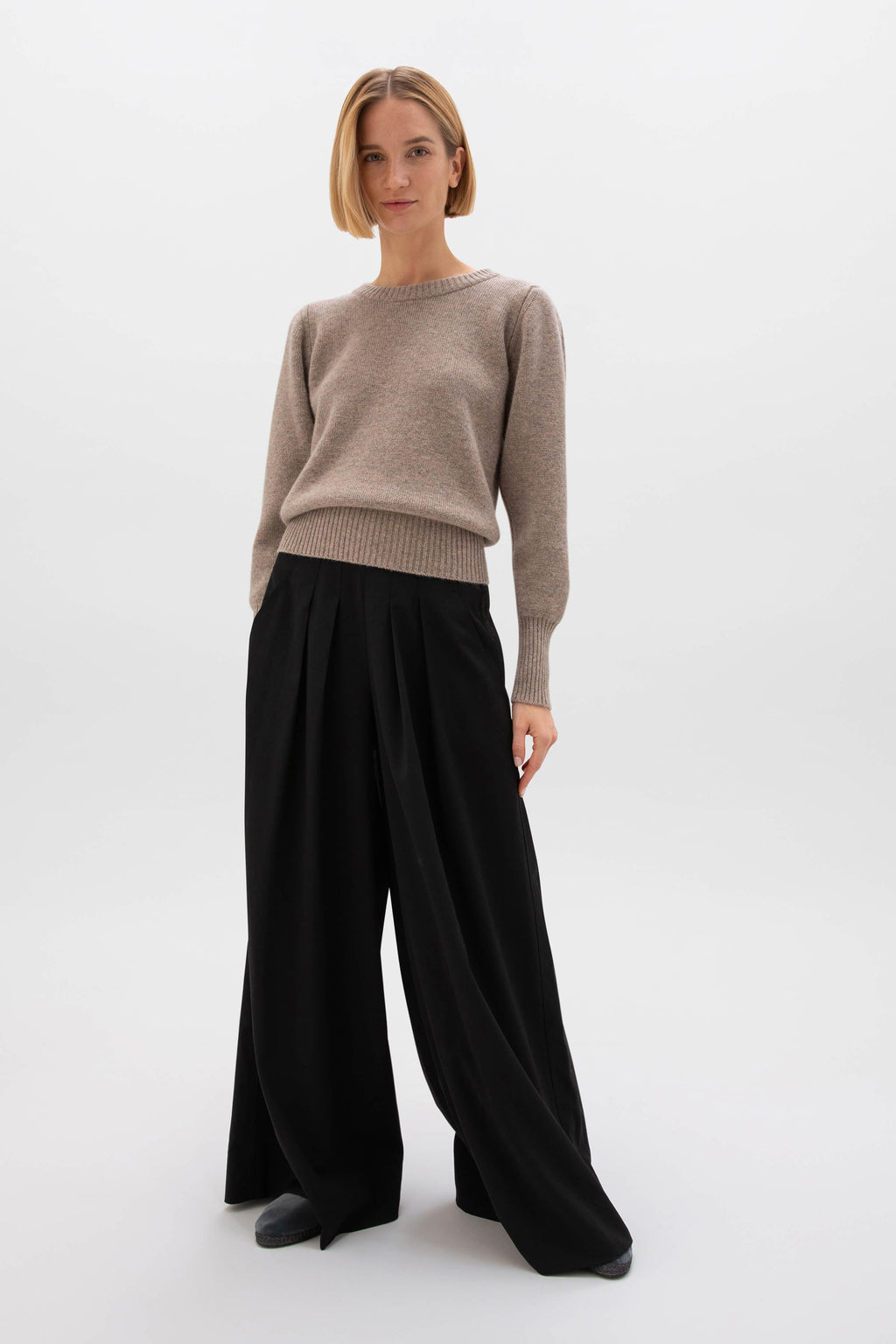 Johnstons of Elgin - Puff Sleeve Light Brown Cashmere Jumper