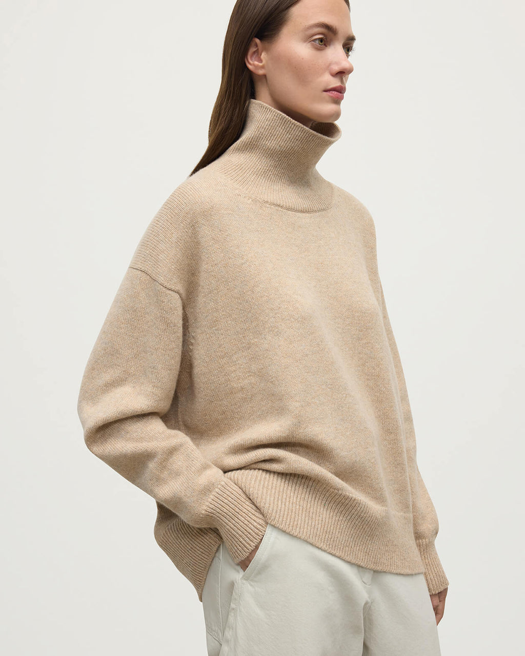 Johnstons of Elgin - Cashmere Natural Roll Neck Jumper