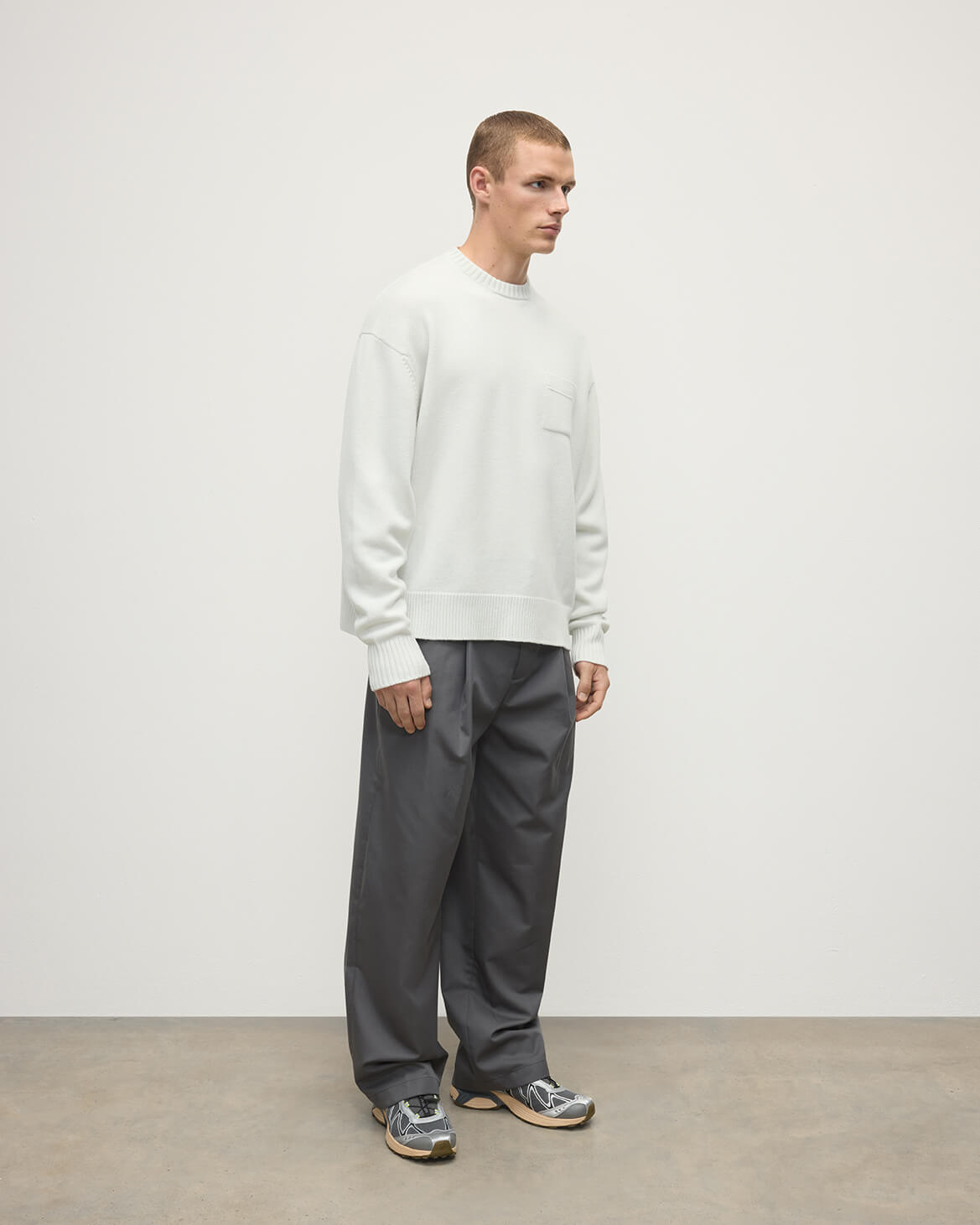 Johnstons of Elgin - Oversized White Cashmere Jumper