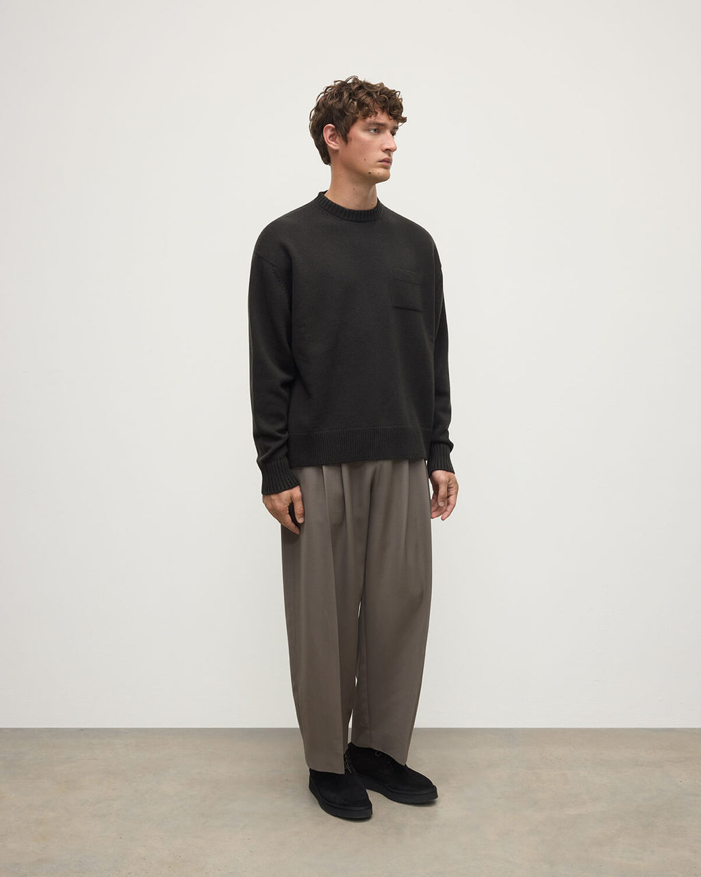 Johnstons of Elgin - Oversized Dark Grey Cashmere Jumper