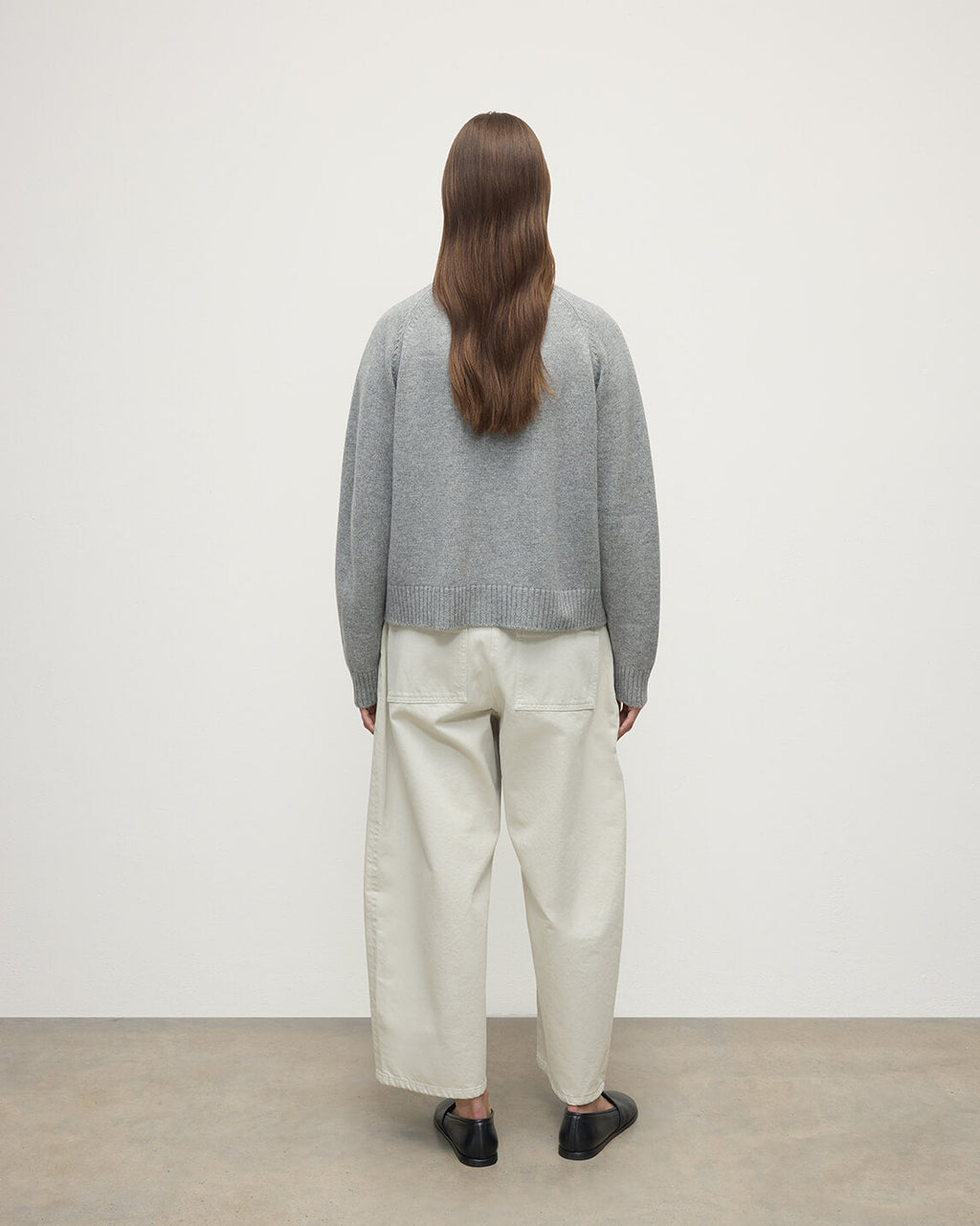 Johnstons of Elgin - Relaxed Fit Light Grey Cashmere Cardigan