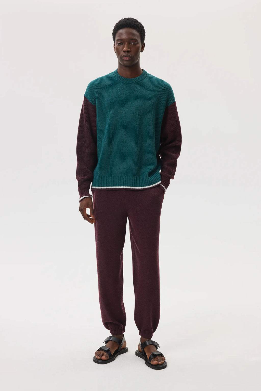 Johnstons of Elgin - Colour Block Relaxed Cashmere Jumper