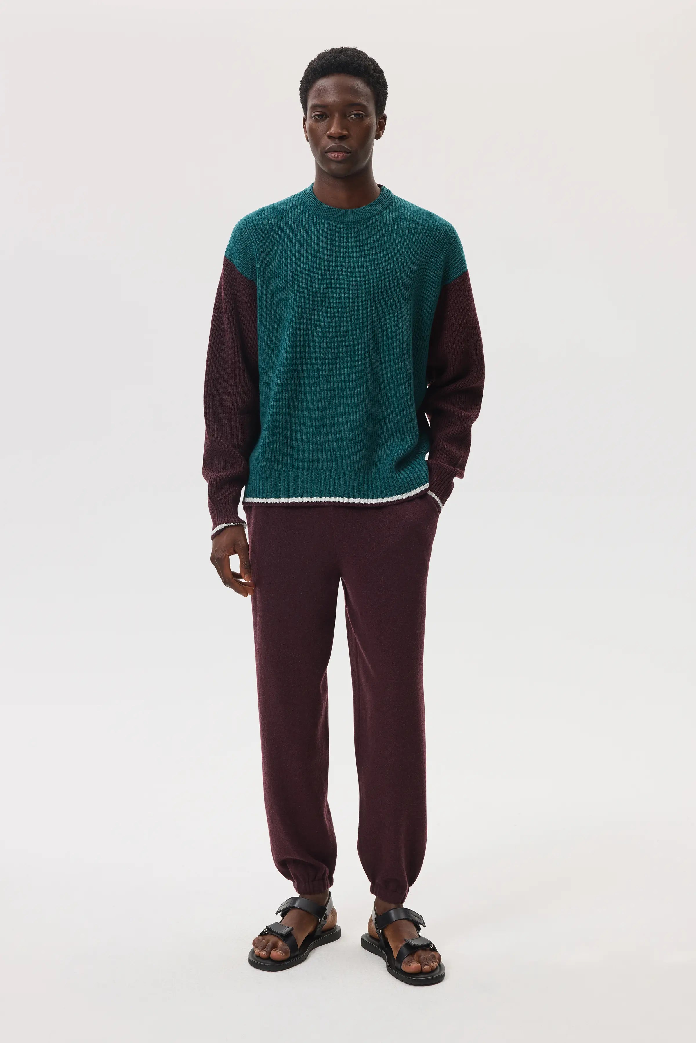 Johnstons of Elgin - Colour Block Relaxed Cashmere Jumper