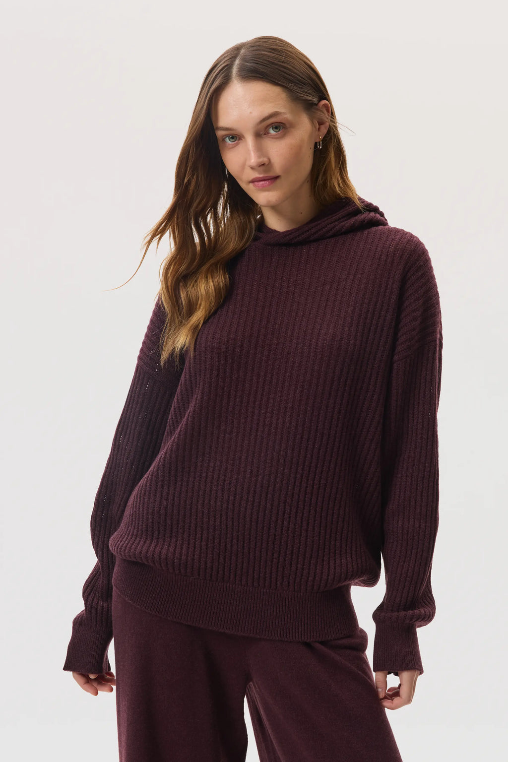 Johnstons of Elgin - Mesh Rib Deep Red Cashmere Hoodie