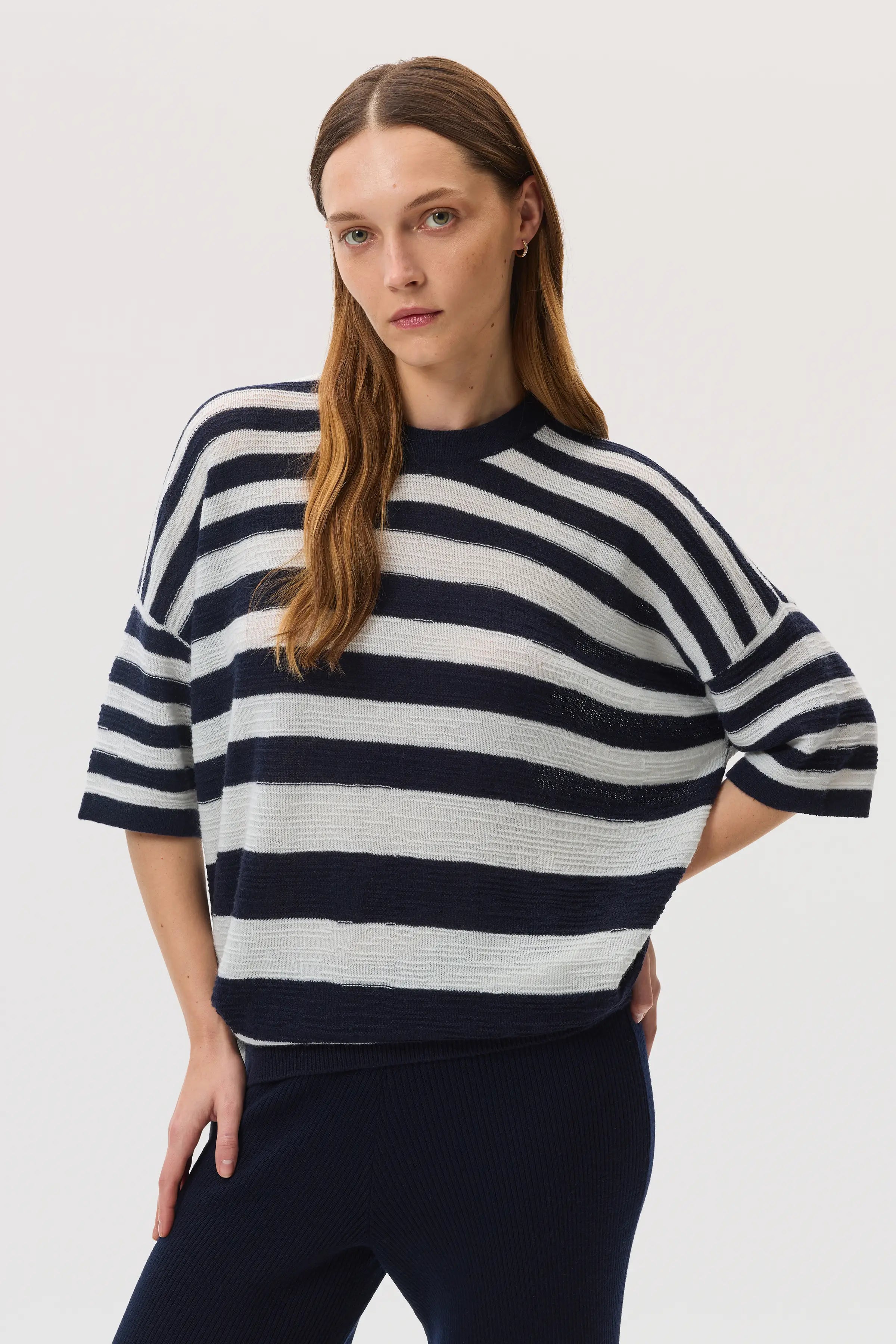 Johnstons of Elgin - Textured Stripe Oversized Cashmere T - Shirt