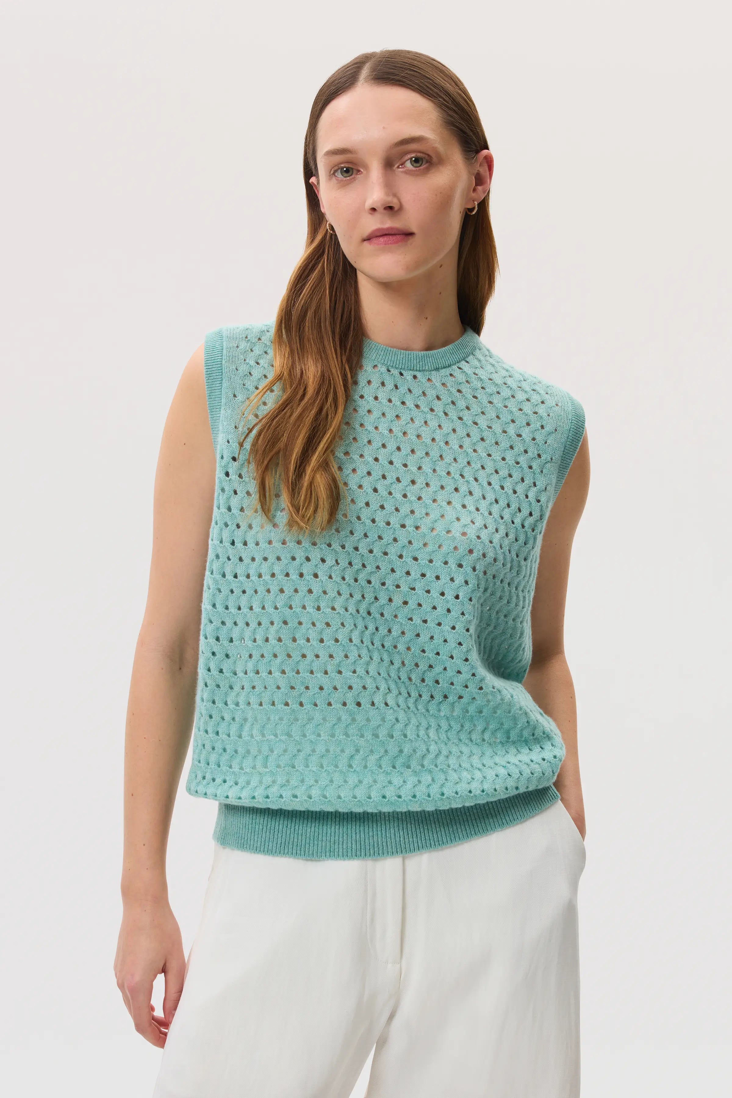 Johnstons of Elgin - Open Basketweave Green Cashmere Tank