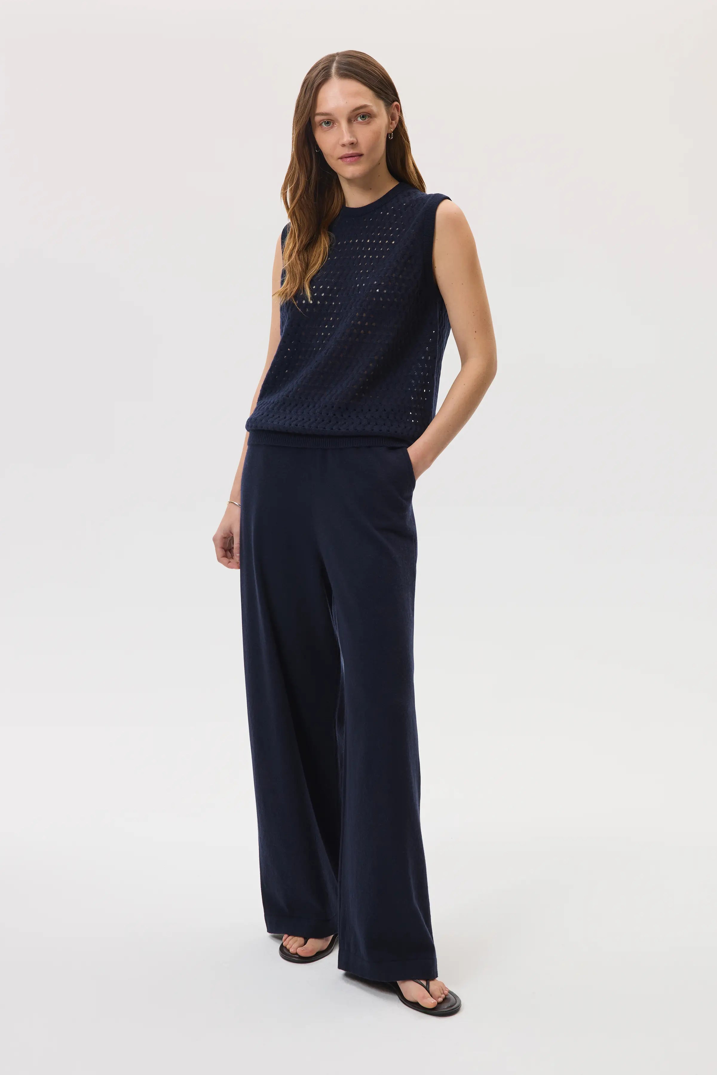 Johnstons of Elgin - High Rise Cashmere Dark Navy Culottes