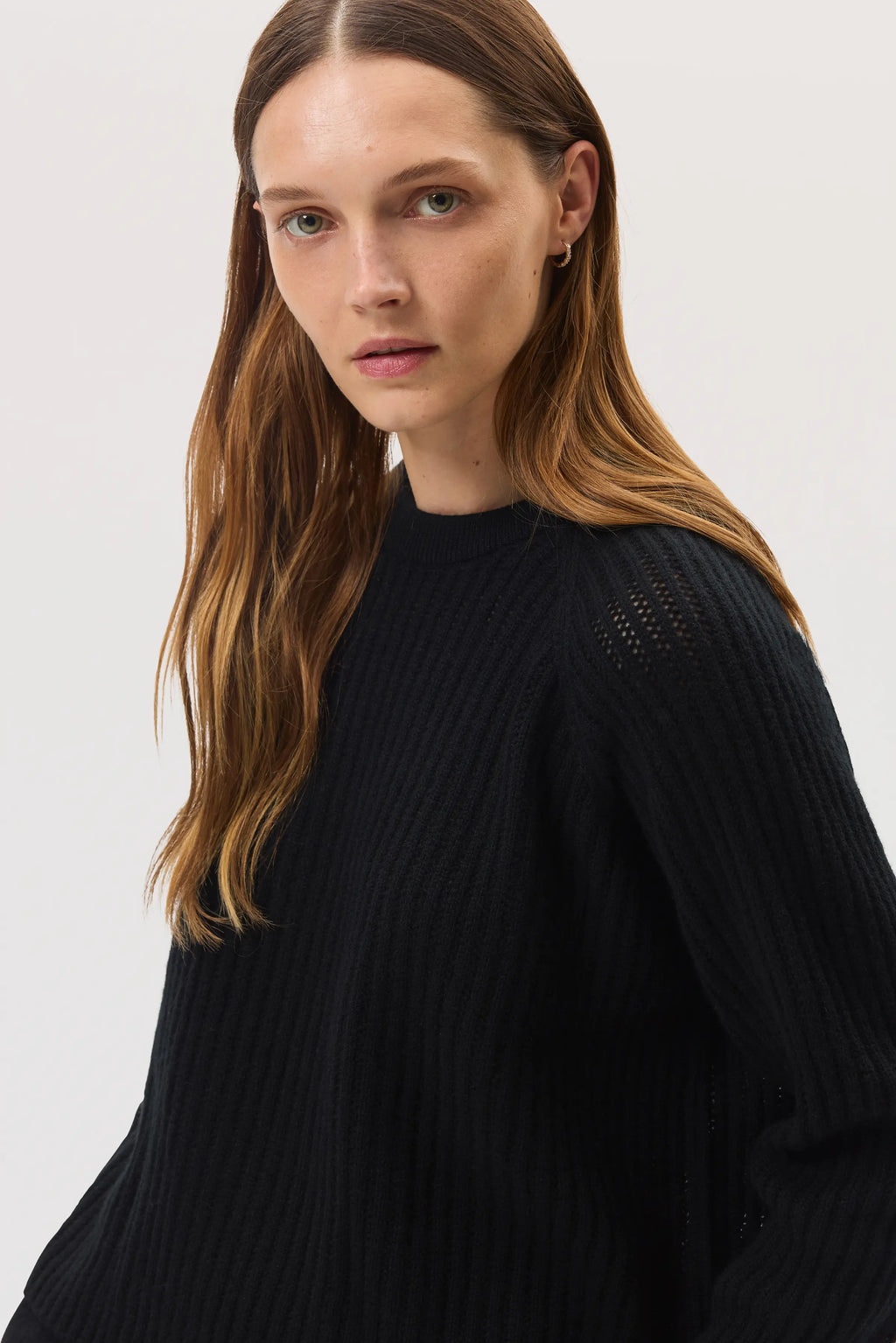 Johnstons of Elgin - Mesh Rib Cashmere Black Jumper