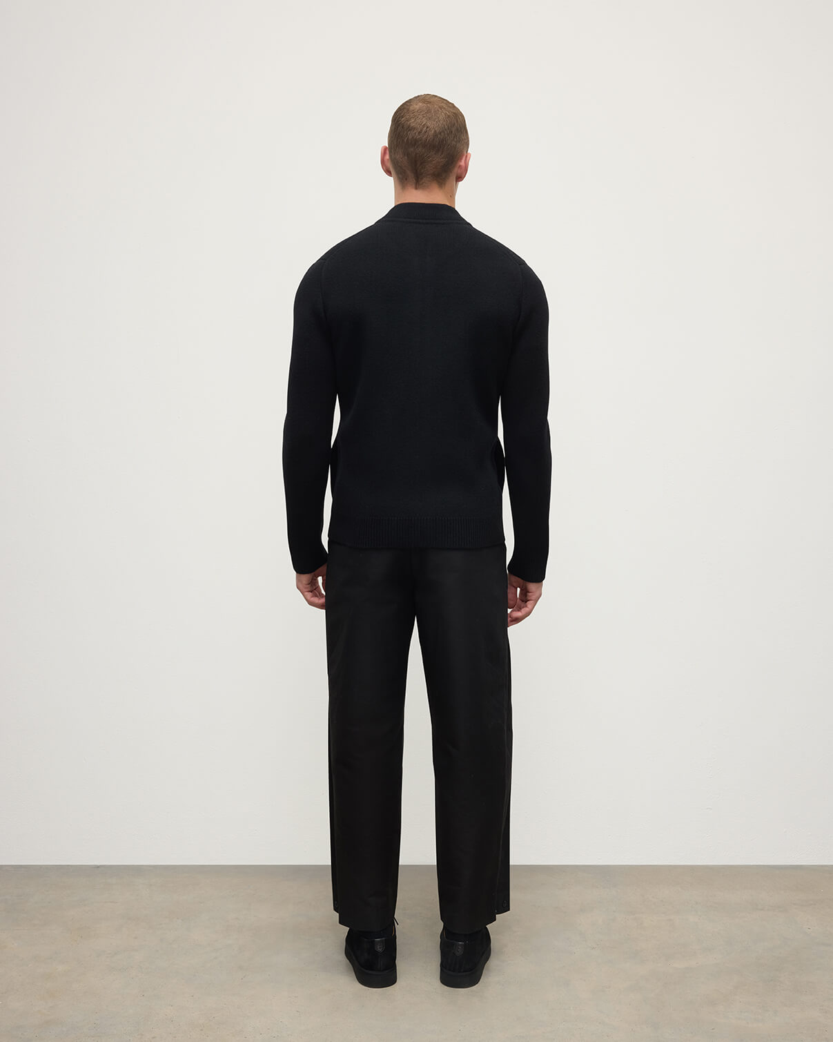 Johnstons of Elgin - Milano Stitch Black Cashmere Baseball Jacket