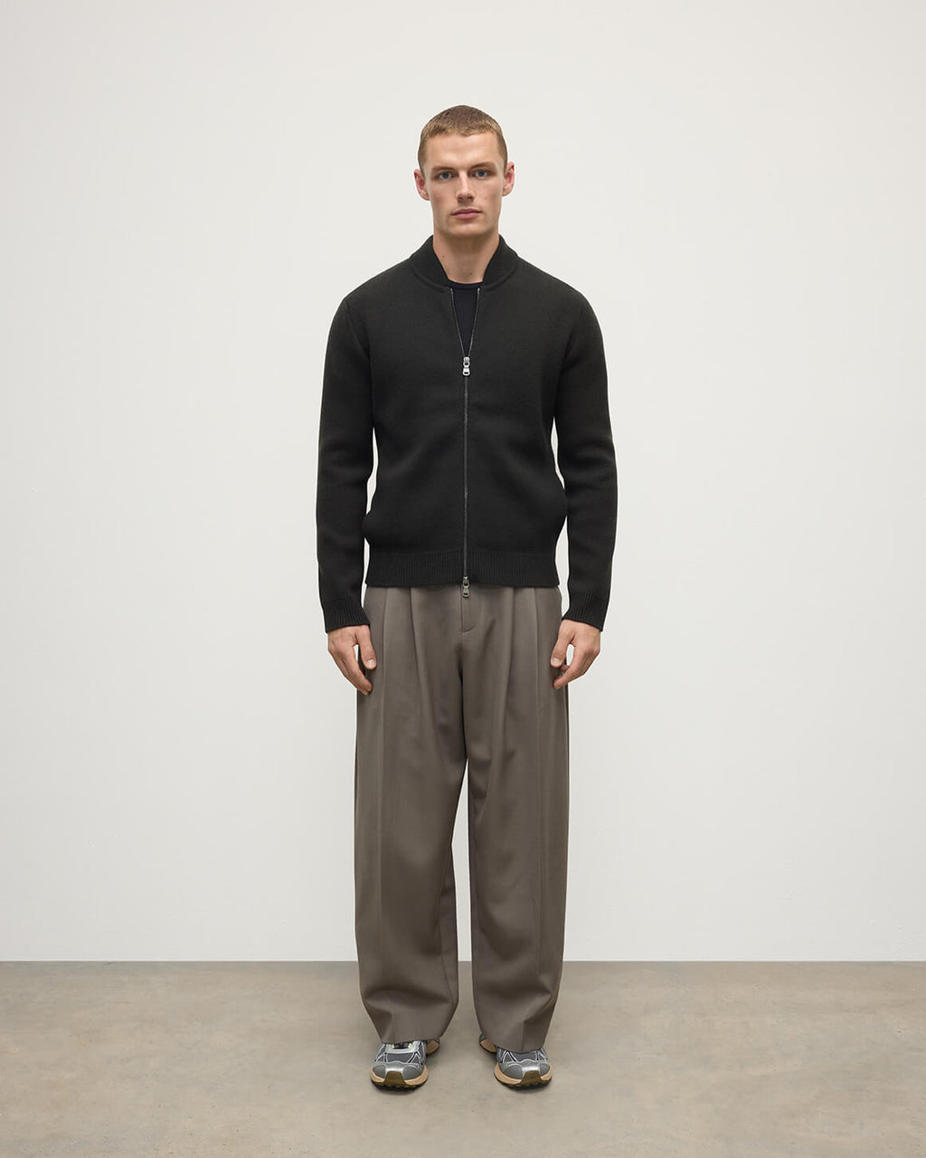 Johnstons of Elgin - Cashmere Milano Stitch Dark Grey Zip Jacket