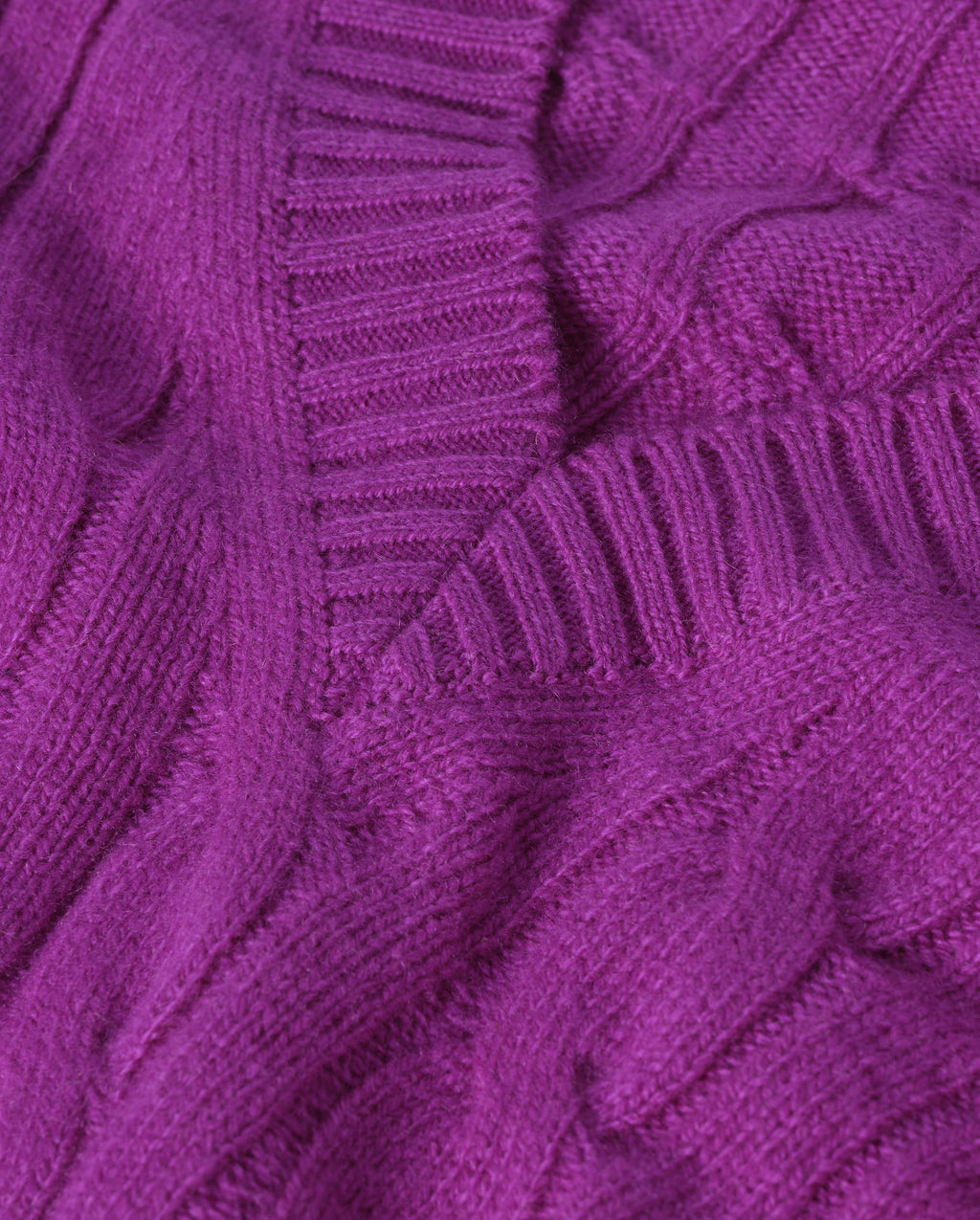 Johnstons of Elgin - Kylesku Deep V Purple Cashmere Jumper