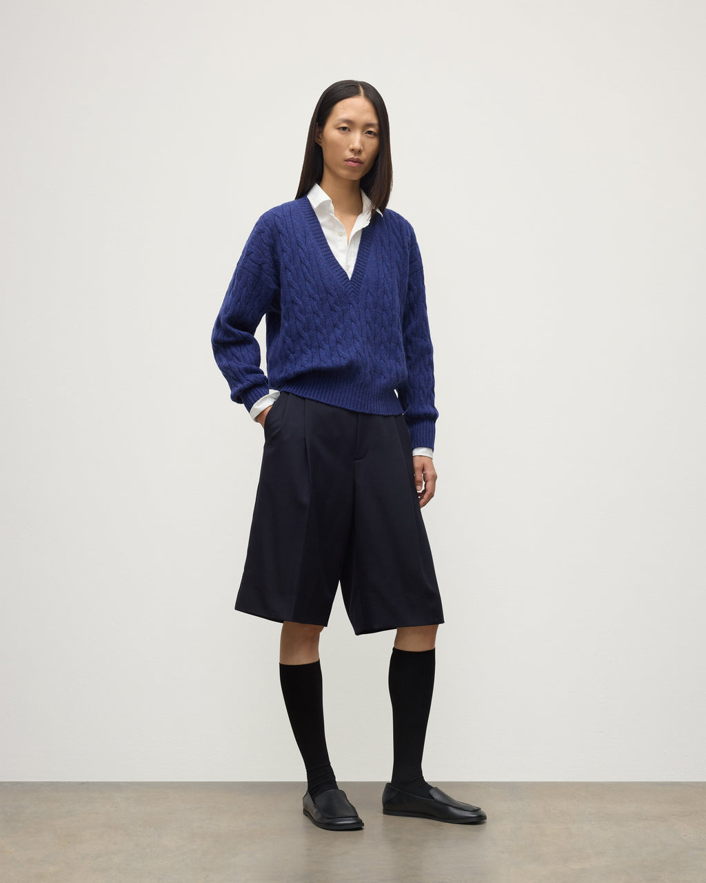 Johnstons of Elgin - Kylesku Deep V Blue Cashmere Jumper