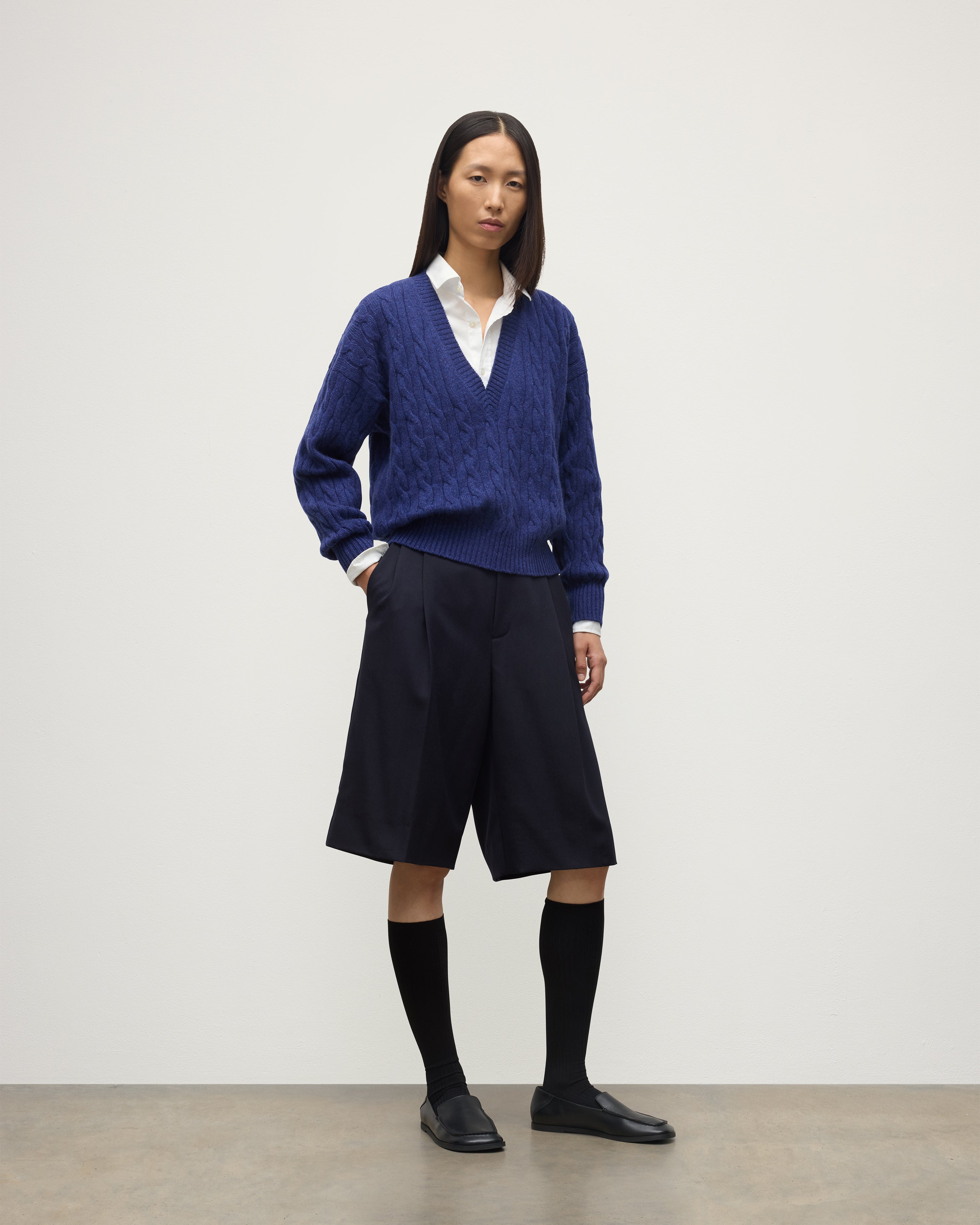 Johnstons of Elgin - Kylesku Deep V Blue Cashmere Jumper