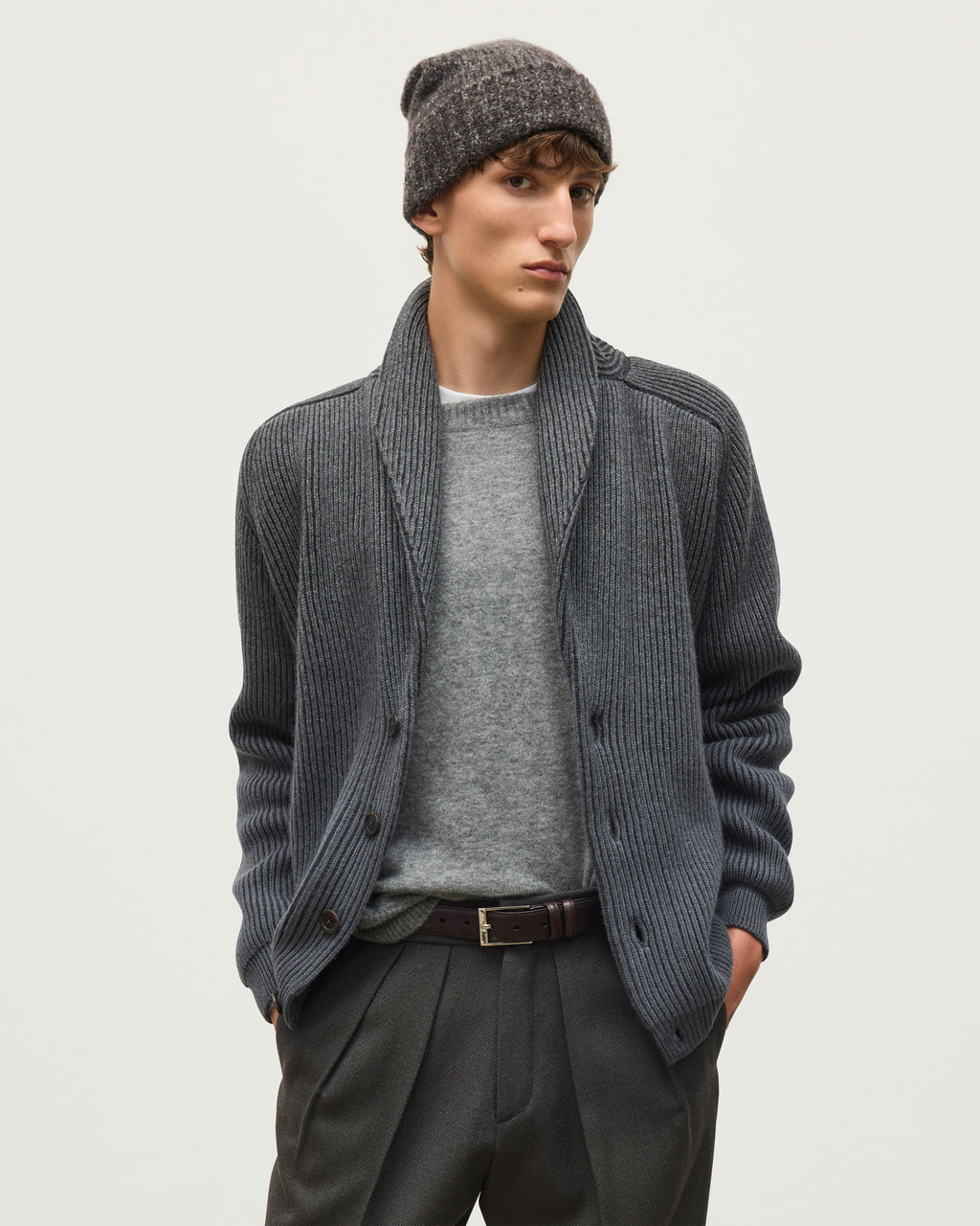 Johnstons of Elgin - Pioneer Grey Shawl Collar Cashmere Cardigan