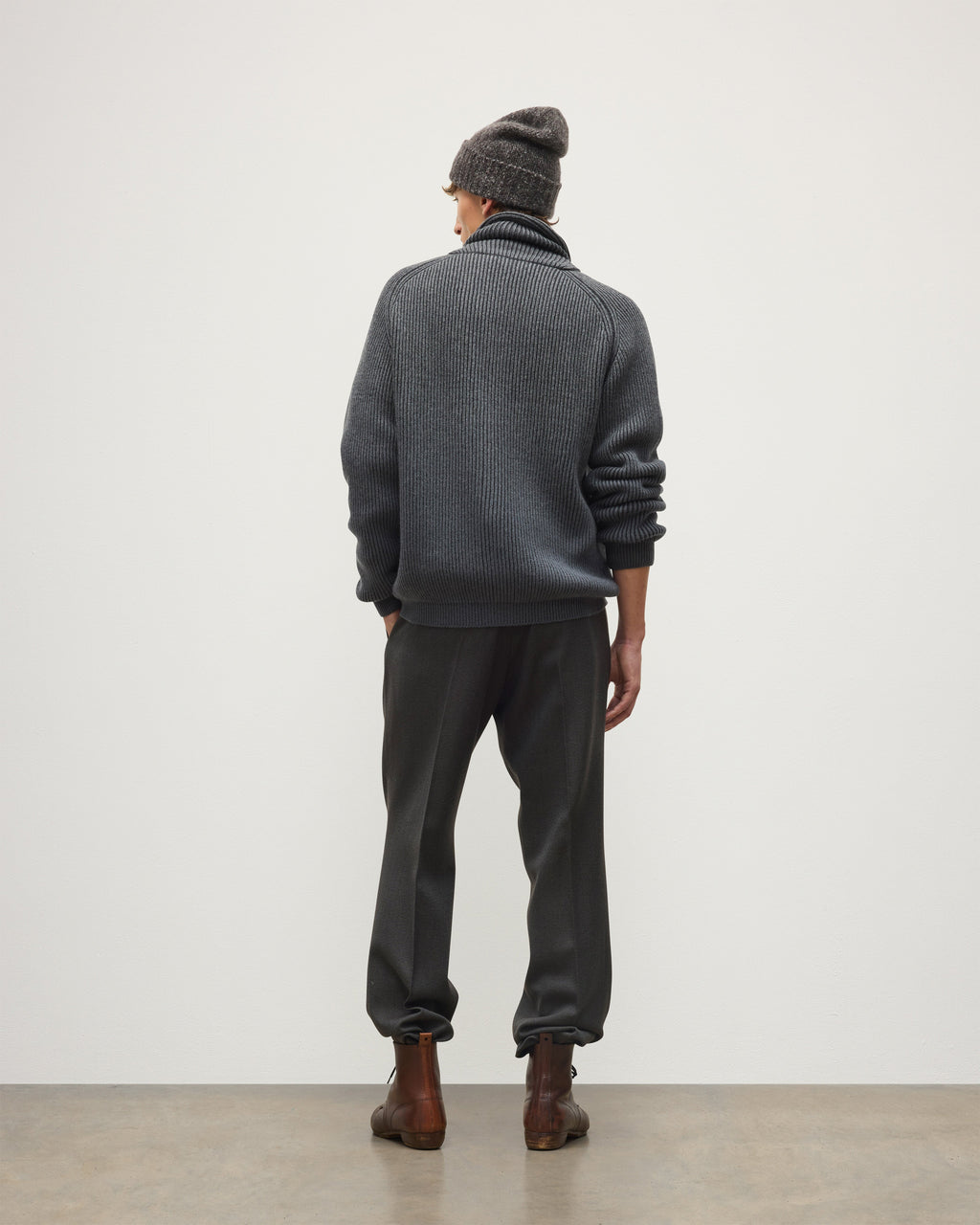 Johnstons of Elgin - Pioneer Grey Shawl Collar Cashmere Cardigan