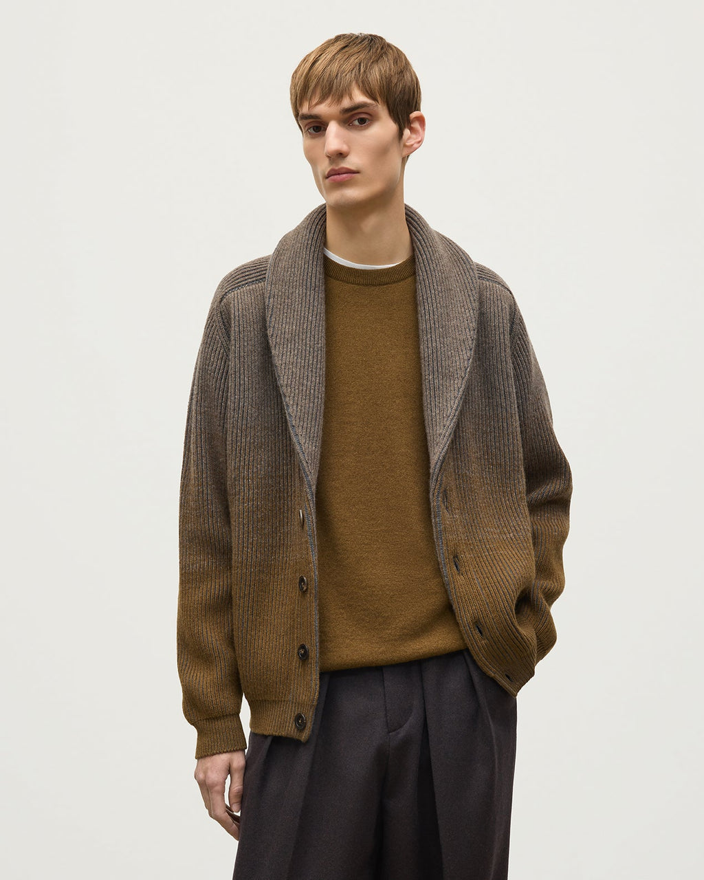 Johnstons of Elgin - Pioneer Green Shawl Collar Cashmere Cardigan