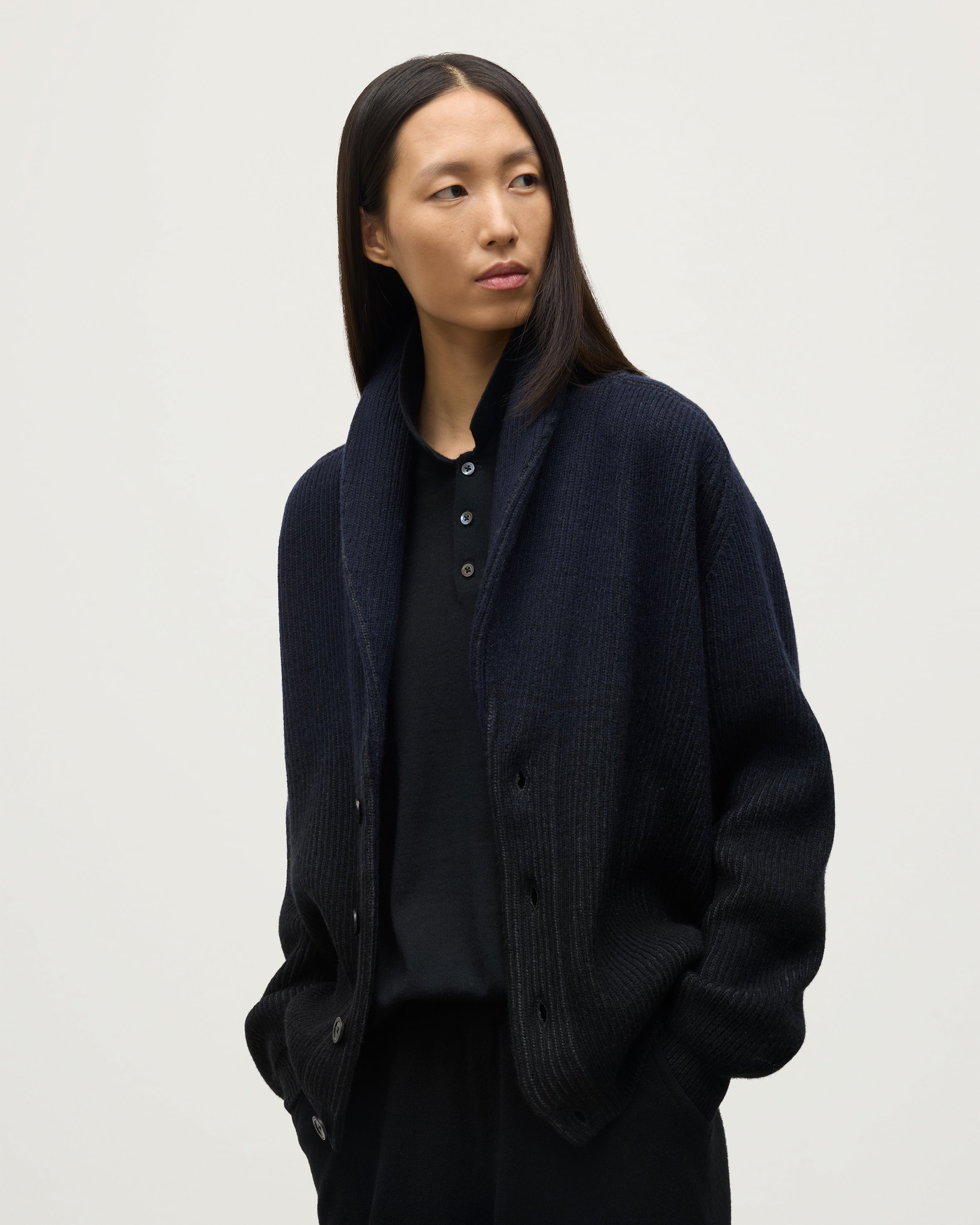Johnstons of Elgin - Pioneer Navy to Black Shawl Collar Cashmere Cardigan