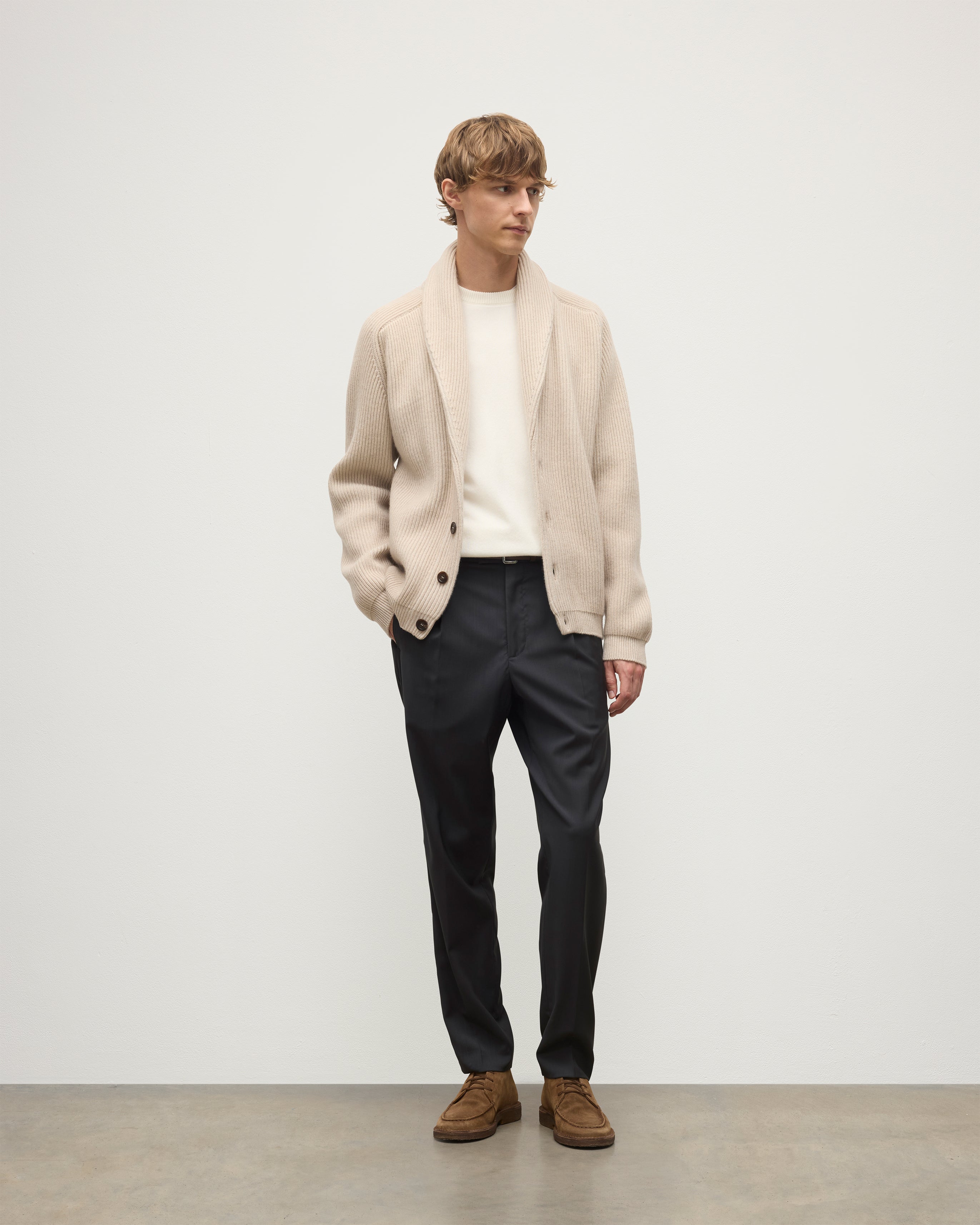 Johnstons of Elgin - Pioneer Natural Shawl Collar Cashmere Cardigan