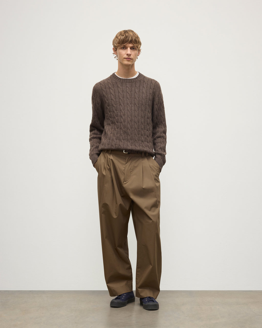 Johnstons of Elgin - Calder Brown Cable Cashmere Jumper
