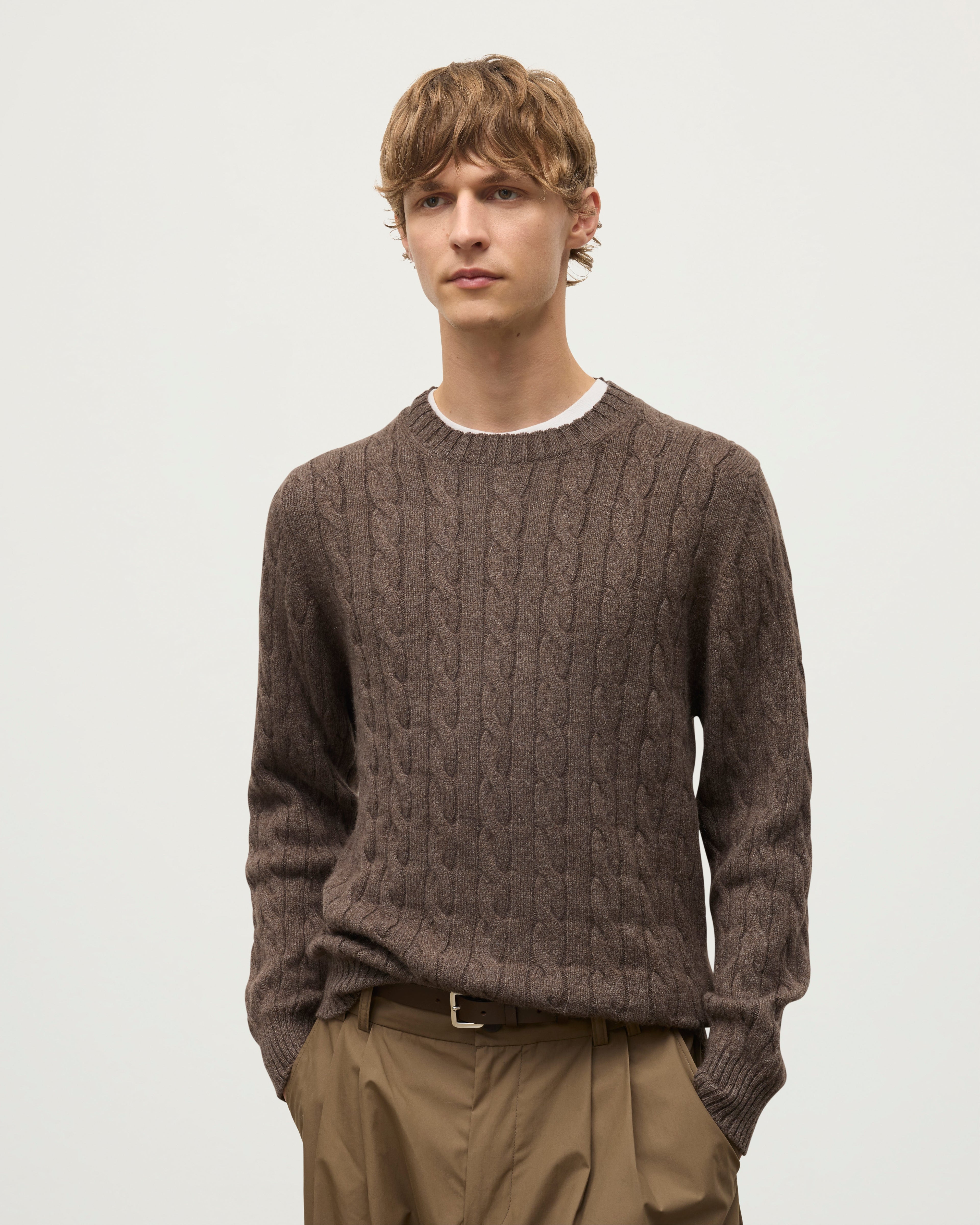 Johnstons of Elgin - Calder Brown Cable Cashmere Jumper