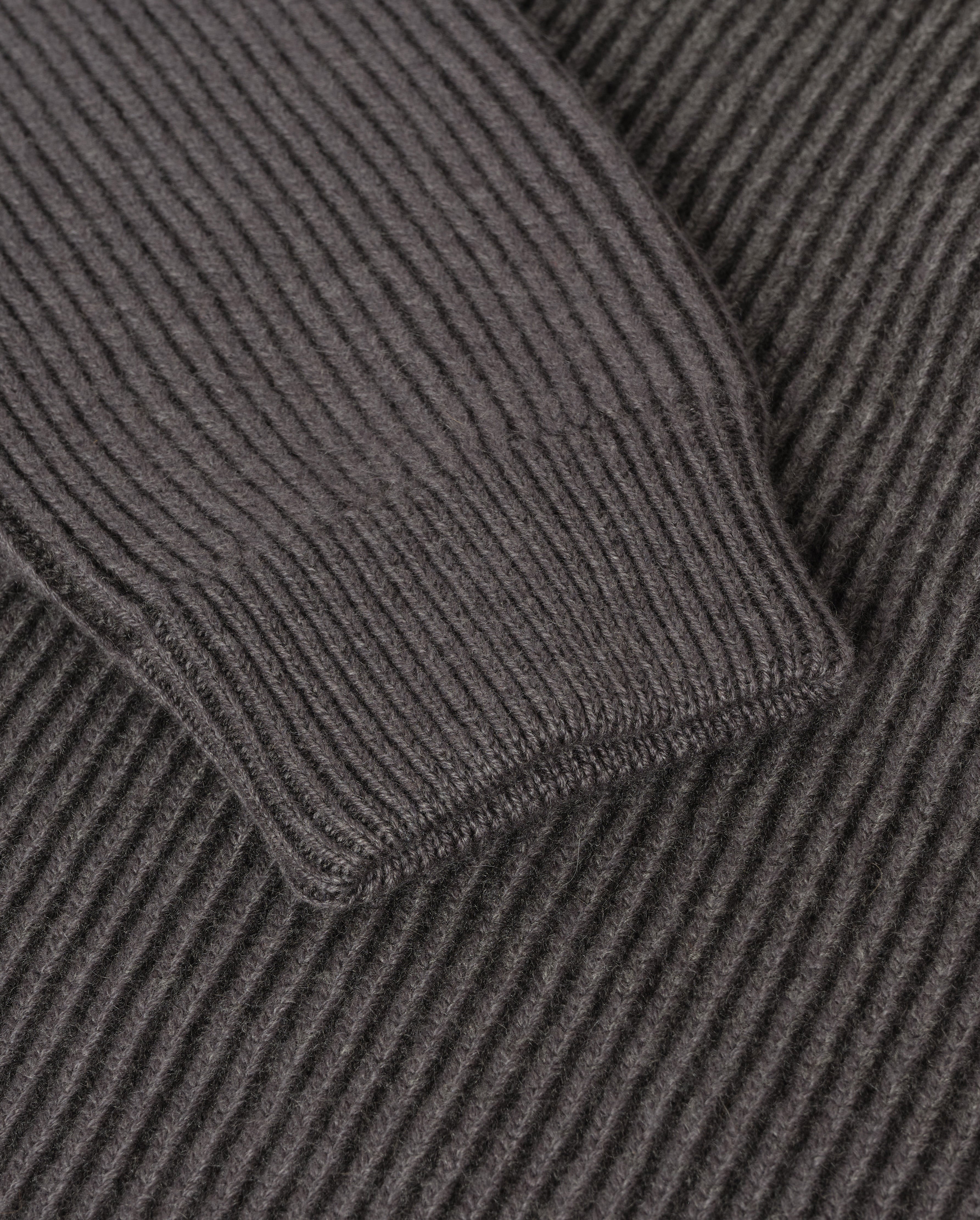 Johnstons of Elgin - Pioneer Ombre Grey Cashmere Jumper