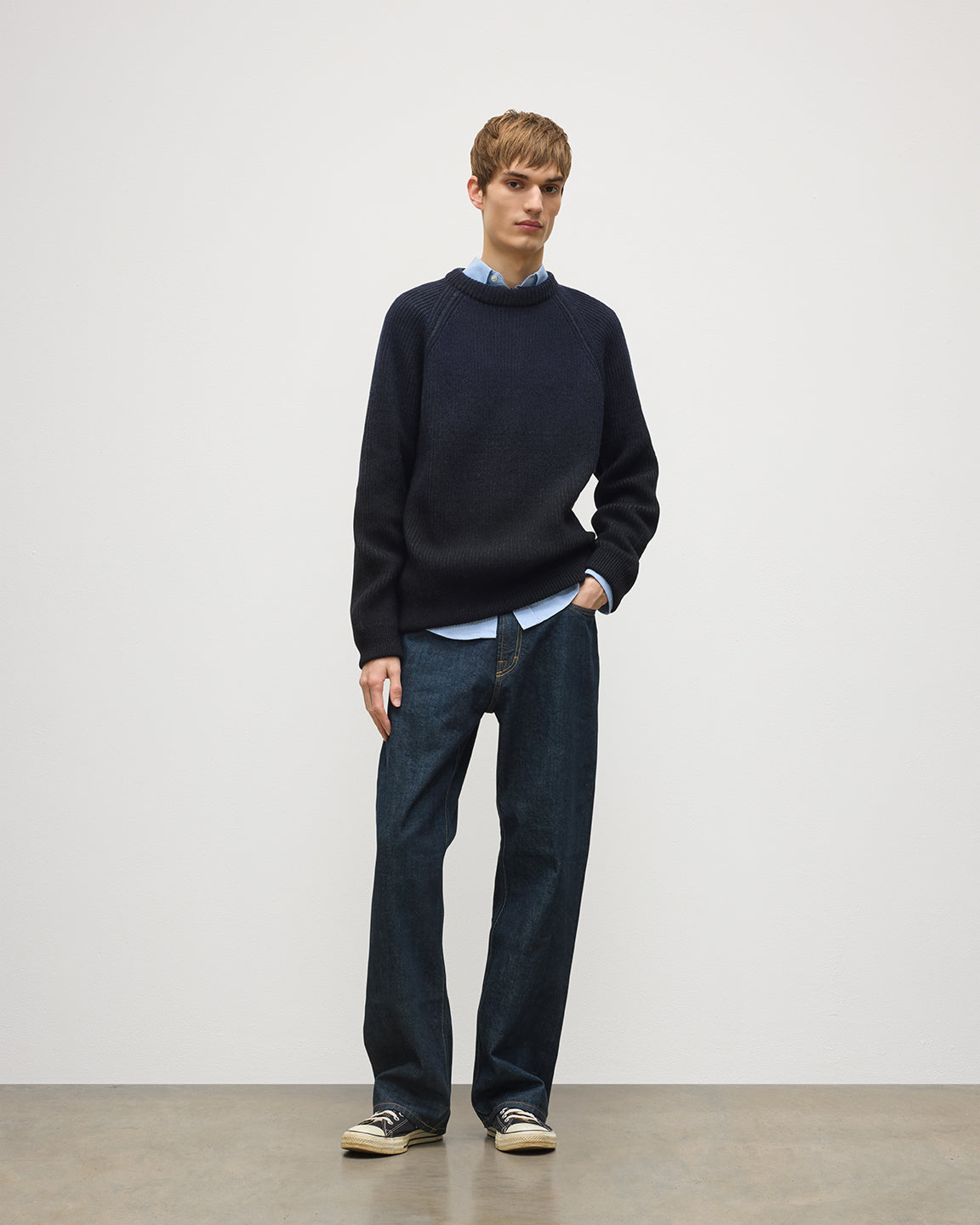 Johnstons of Elgin - Pioneer Ombre Black Cashmere Jumper