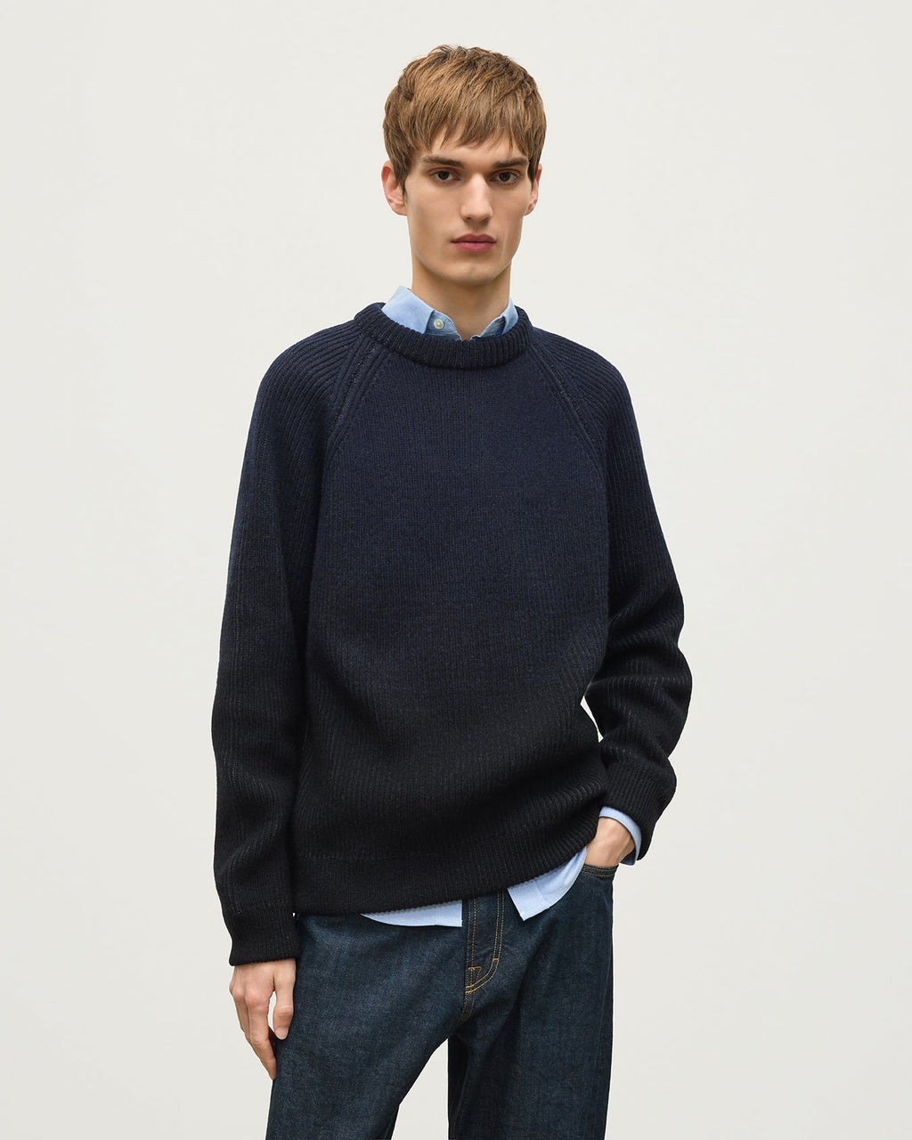 Johnstons of Elgin - Pioneer Ombre Black Cashmere Jumper