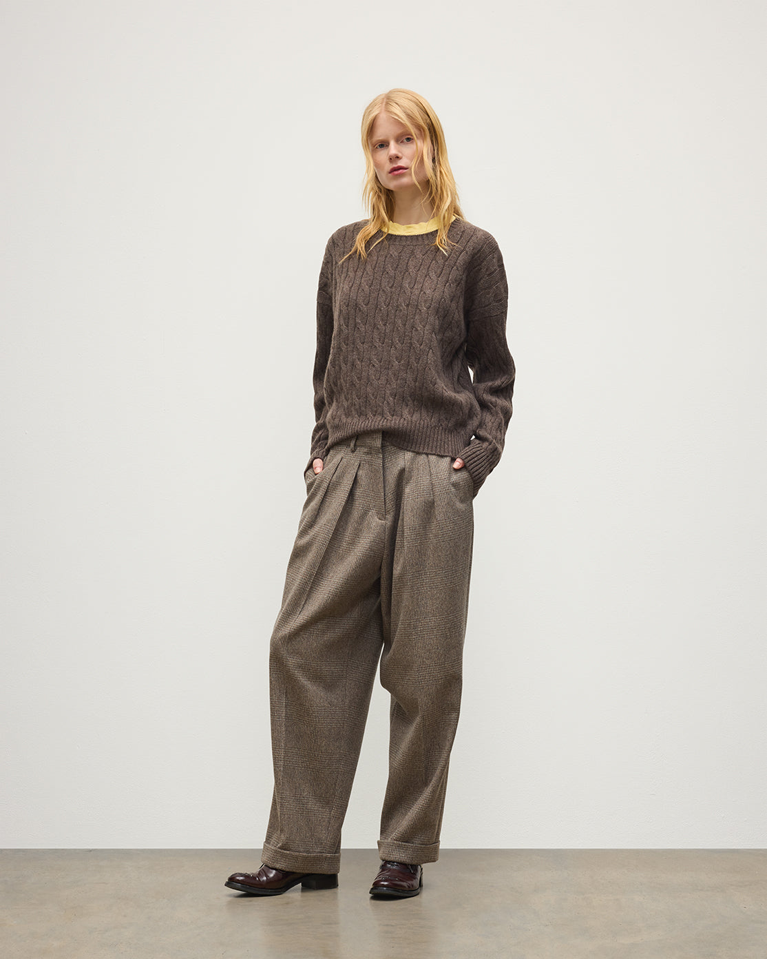 Johnstons of Elgin - Kylesku Brown Cashmere Jumper