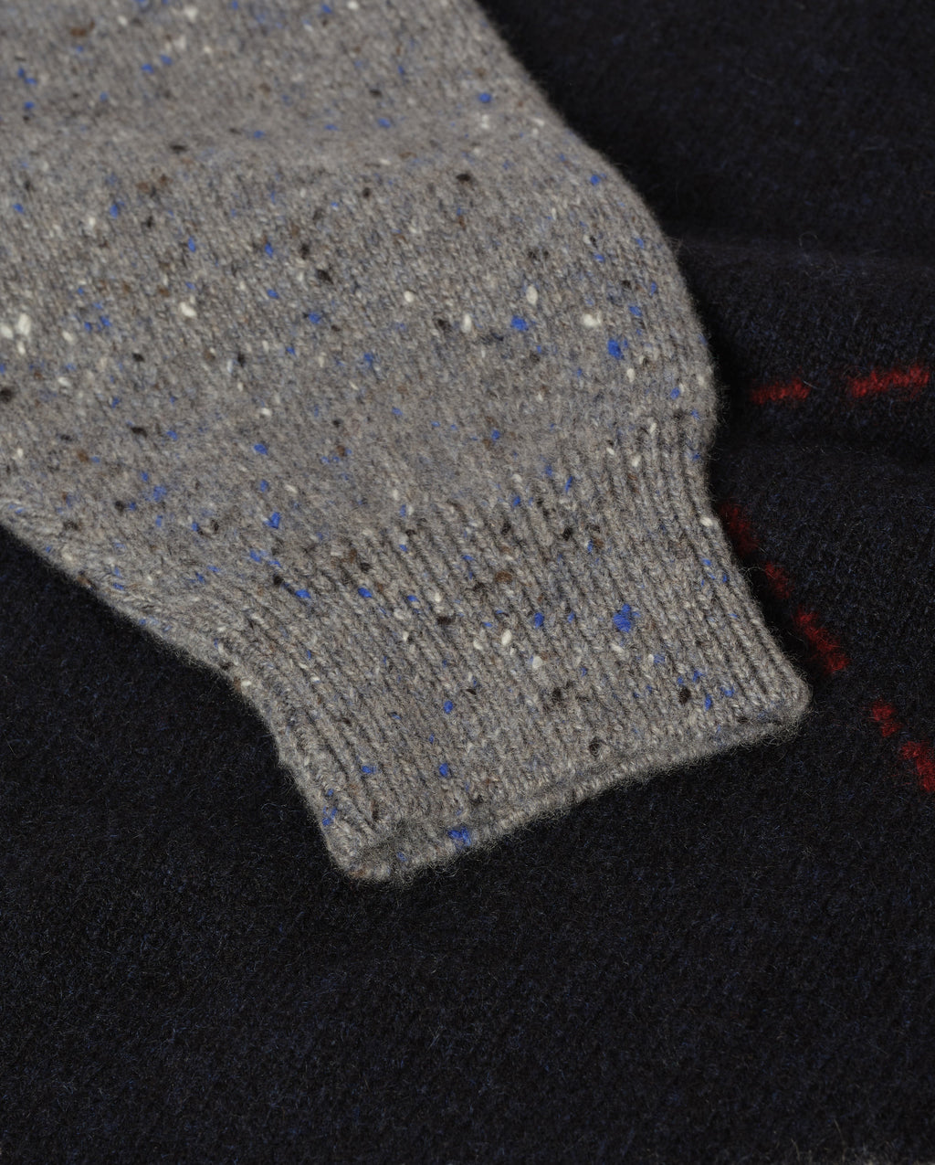 Johnstons of Elgin - Monteith Grey Exploded Argyle Donegal Cashmere Jumper