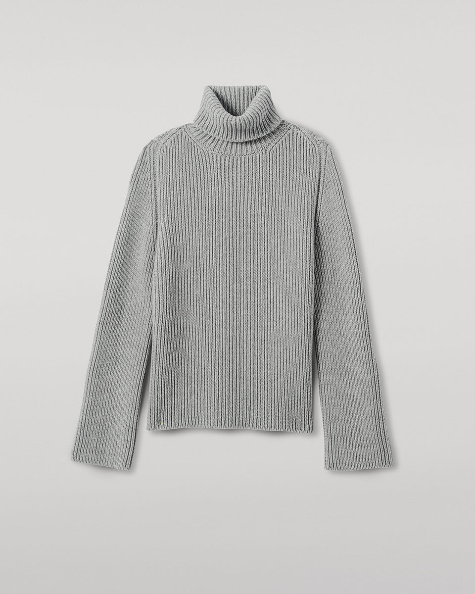 Johnstons of Elgin - Roll - Collar Light Grey Cashmere Jumper