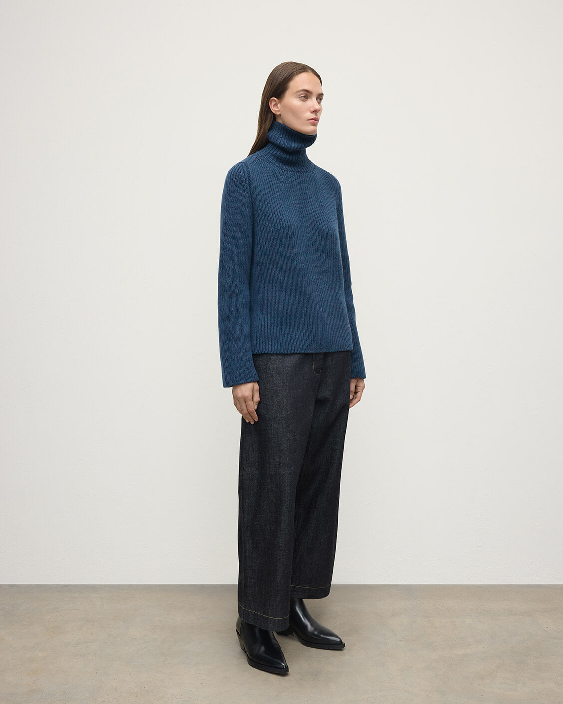 Johnstons of Elgin - Roll - Collar Navy Cashmere Jumper
