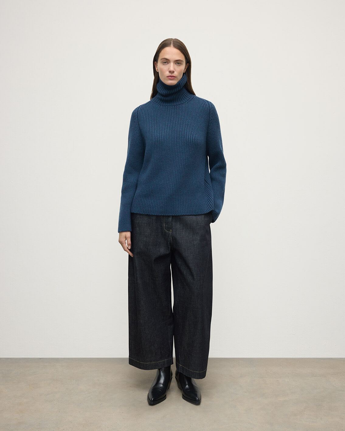 Johnstons of Elgin - Roll - Collar Navy Cashmere Jumper