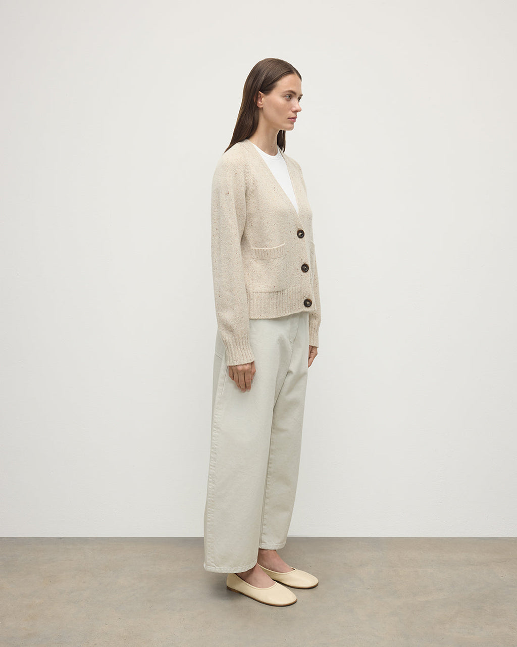 Johnstons of Elgin - Donegal Cashmere Cream V Neck Cardigan