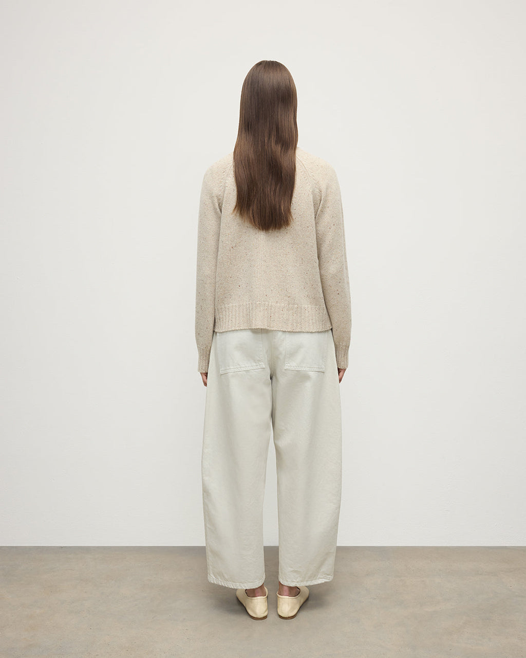 Johnstons of Elgin - Donegal Cashmere Cream V Neck Cardigan