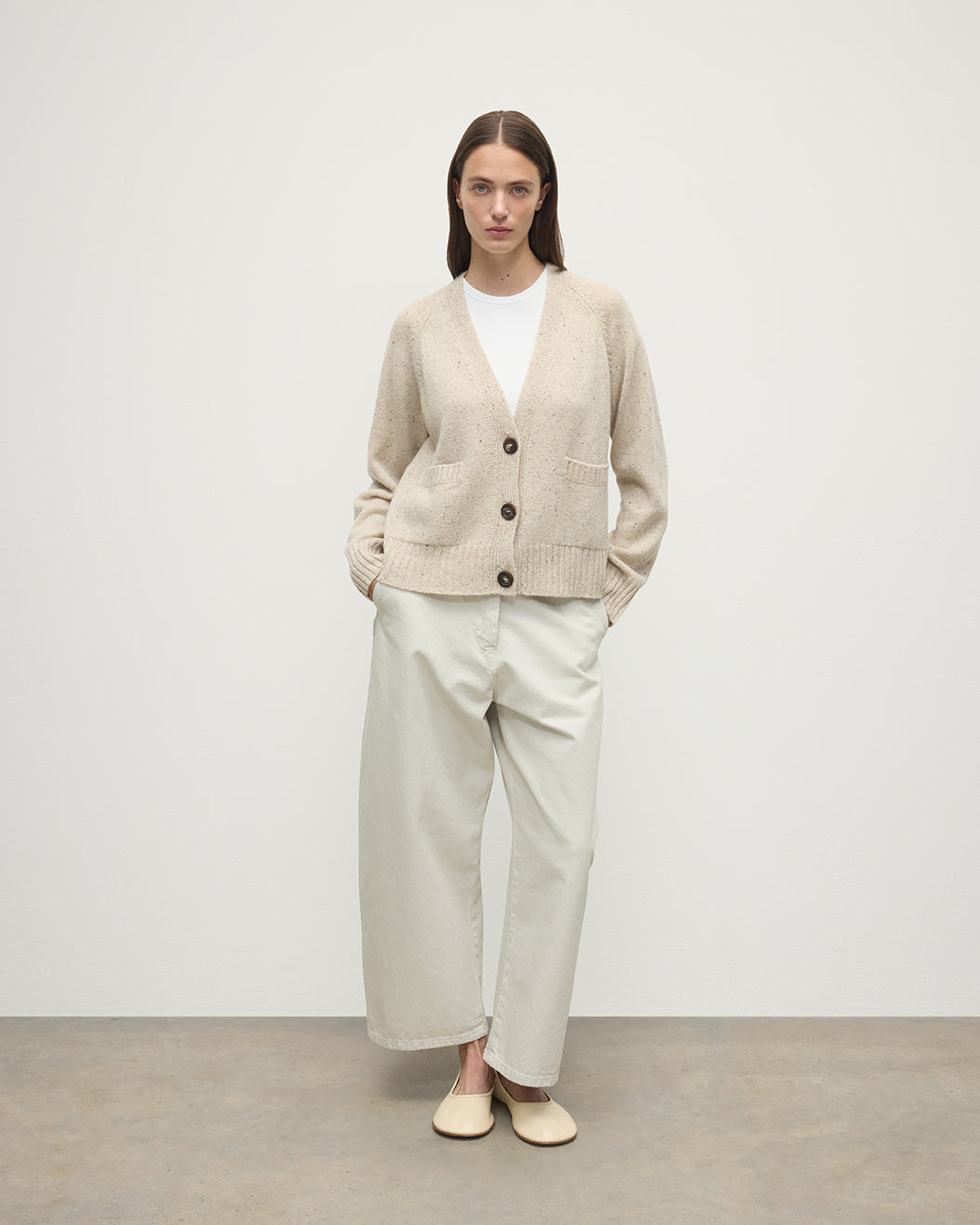 Johnstons of Elgin - Donegal Cashmere Cream V Neck Cardigan