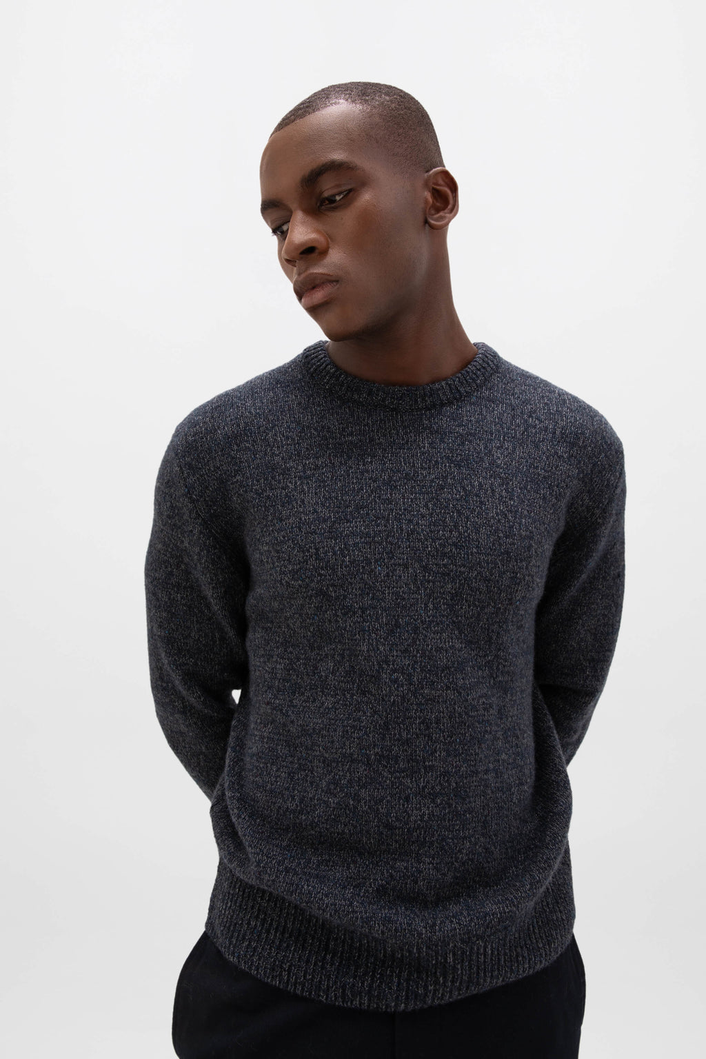 Johnstons of Elgin - Donegal Cashmere Marl Dark Navy Jumper