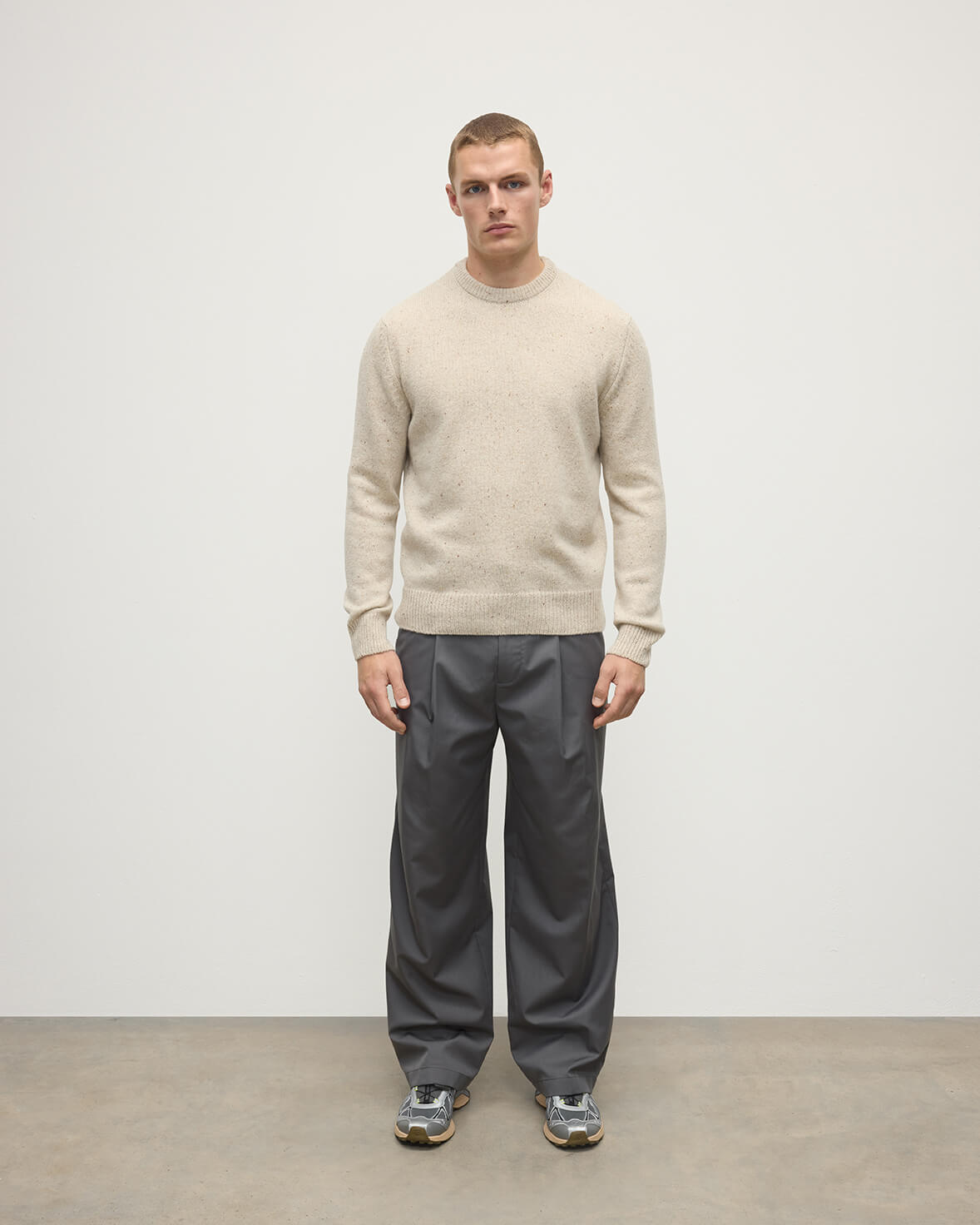 Johnstons of Elgin - Cream Donegal Cashmere Marl Jumper