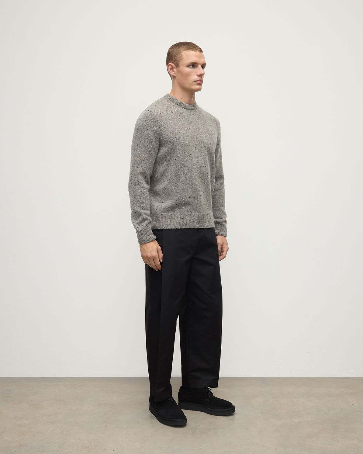 Johnstons of Elgin - Grey Donegal Cashmere Marl Jumper