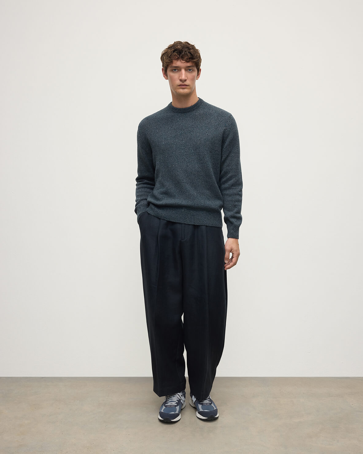 Johnstons of Elgin - Blue Donegal Cashmere Marl Jumper