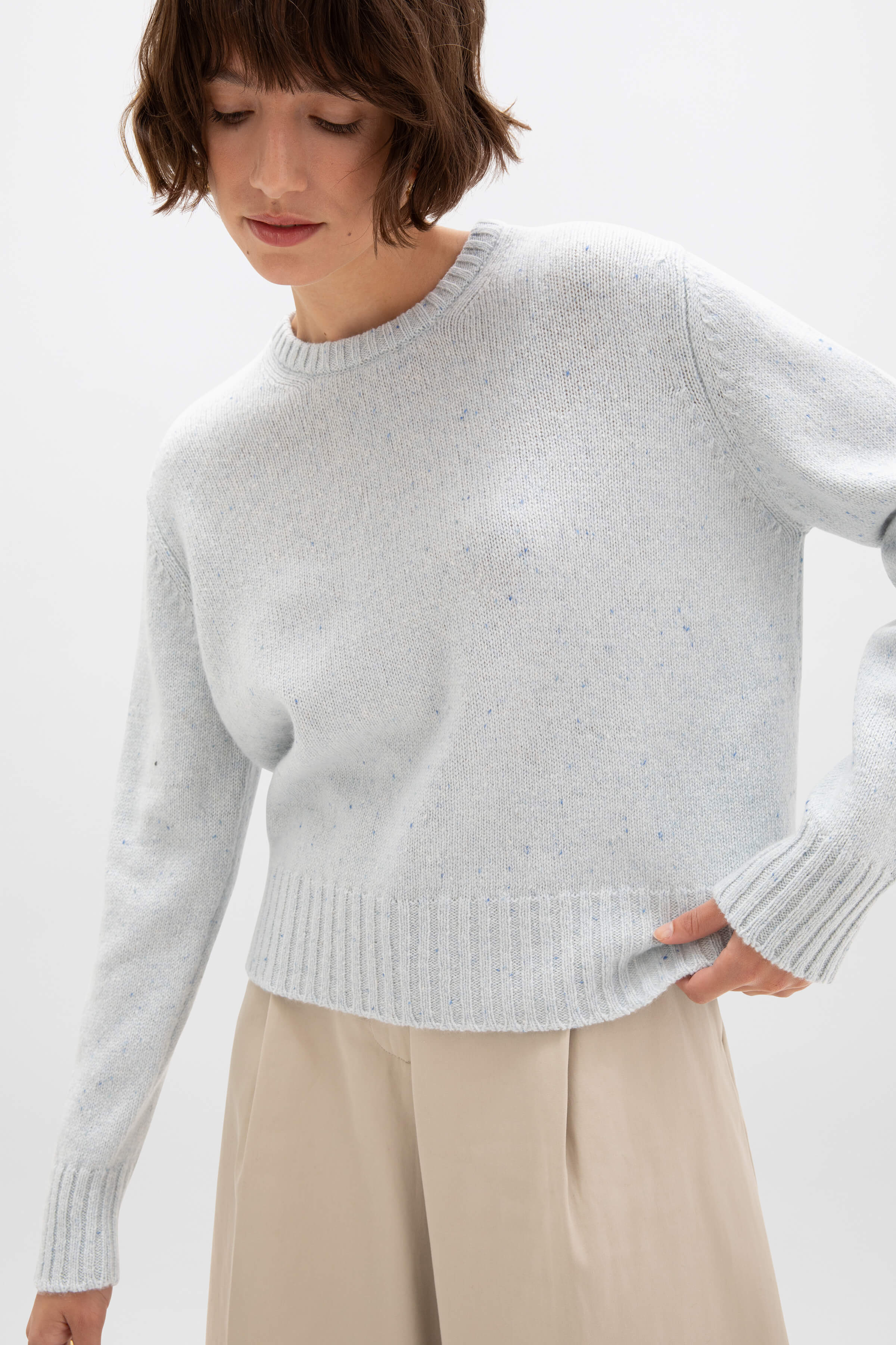 Johnstons of Elgin - Cropped Donegal Light Blue Cashmere Jumper