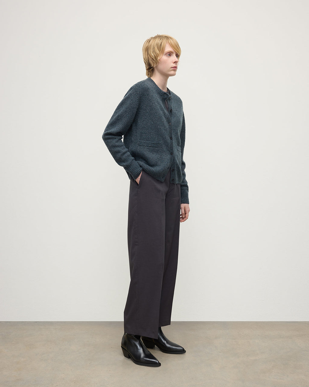Johnstons of Elgin - Donegal Cashmere Blue Cardigan