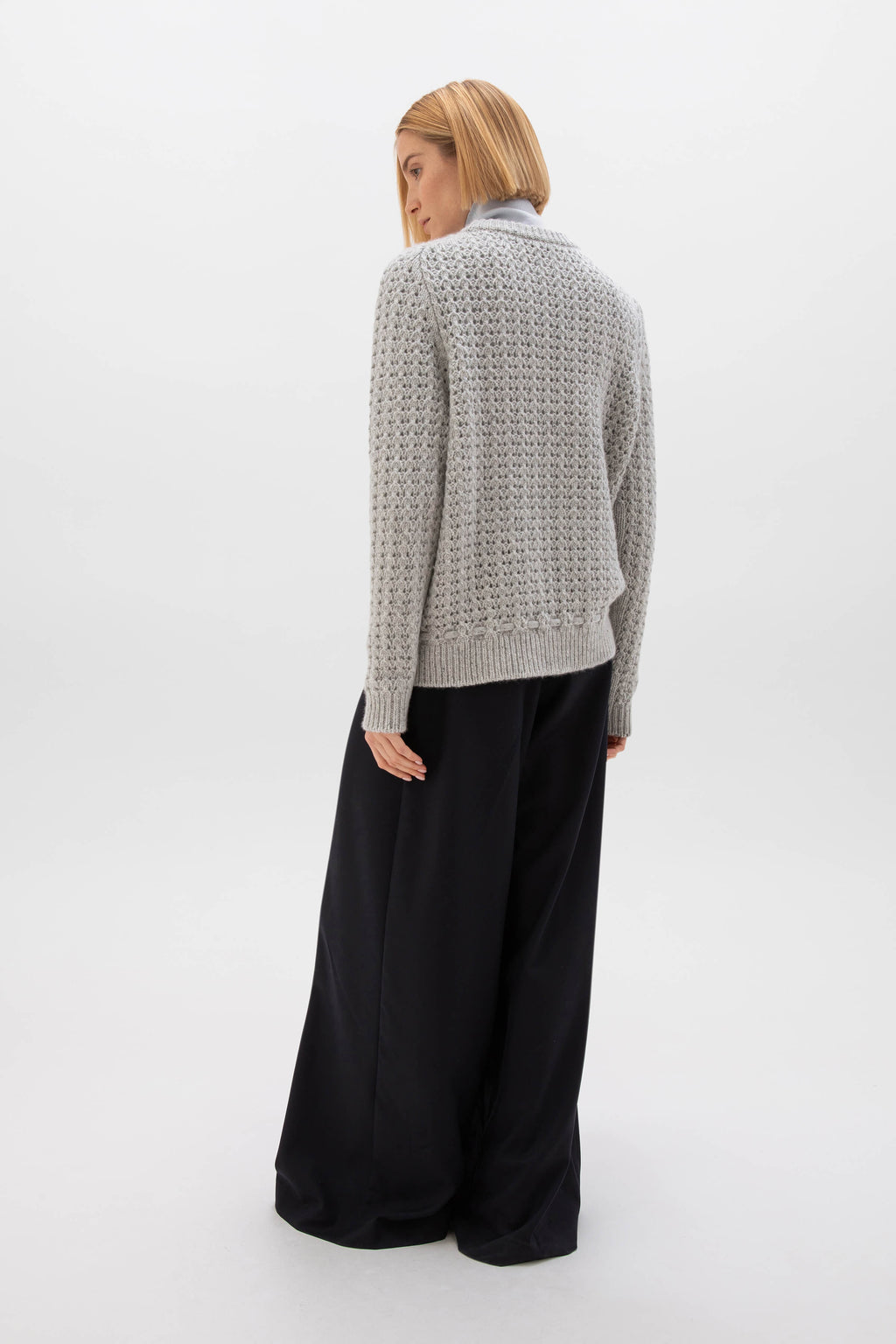 Johnstons of Elgin - Donegal Cashmere Crochet Jumper
